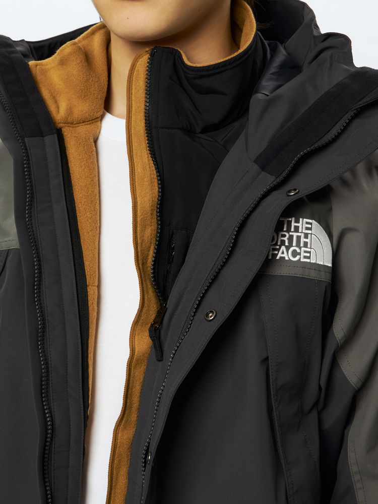 THE NORTH FACE JAPAN / 防水連帽外套 NP62550