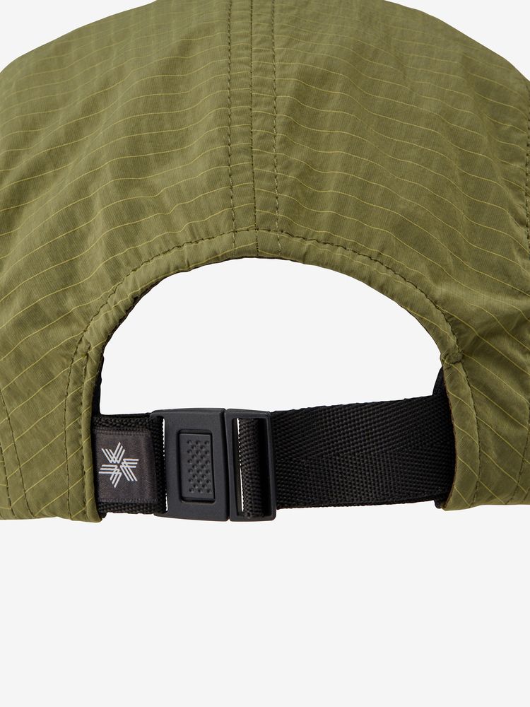 Goldwin / 原液染色防撕裂防風帽