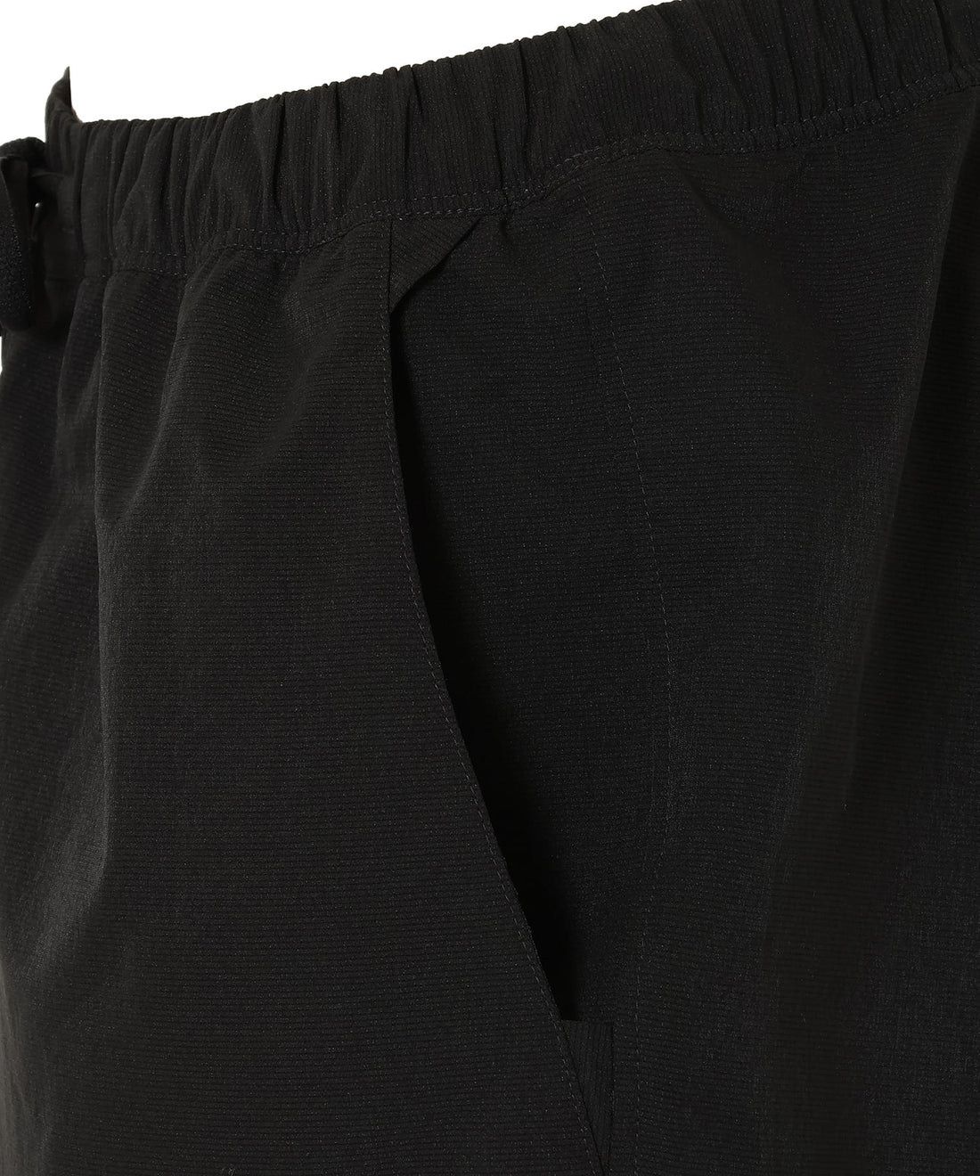 NANGA DotAir® COMFY SHORTS / 高機能透氣 DotAir® 輕量機能短褲