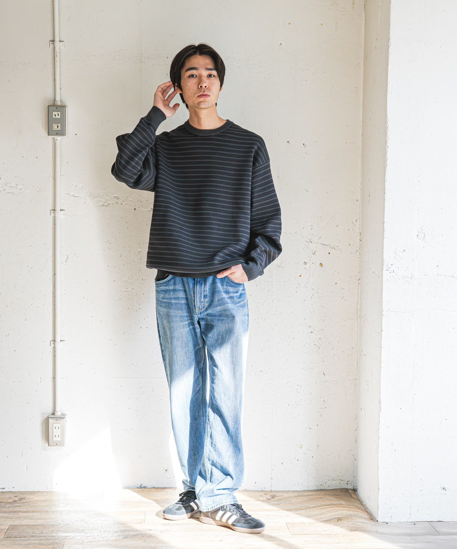 URBAN RESEARCH / UR TECH Renew Knit 輕量機能圓領針織衫