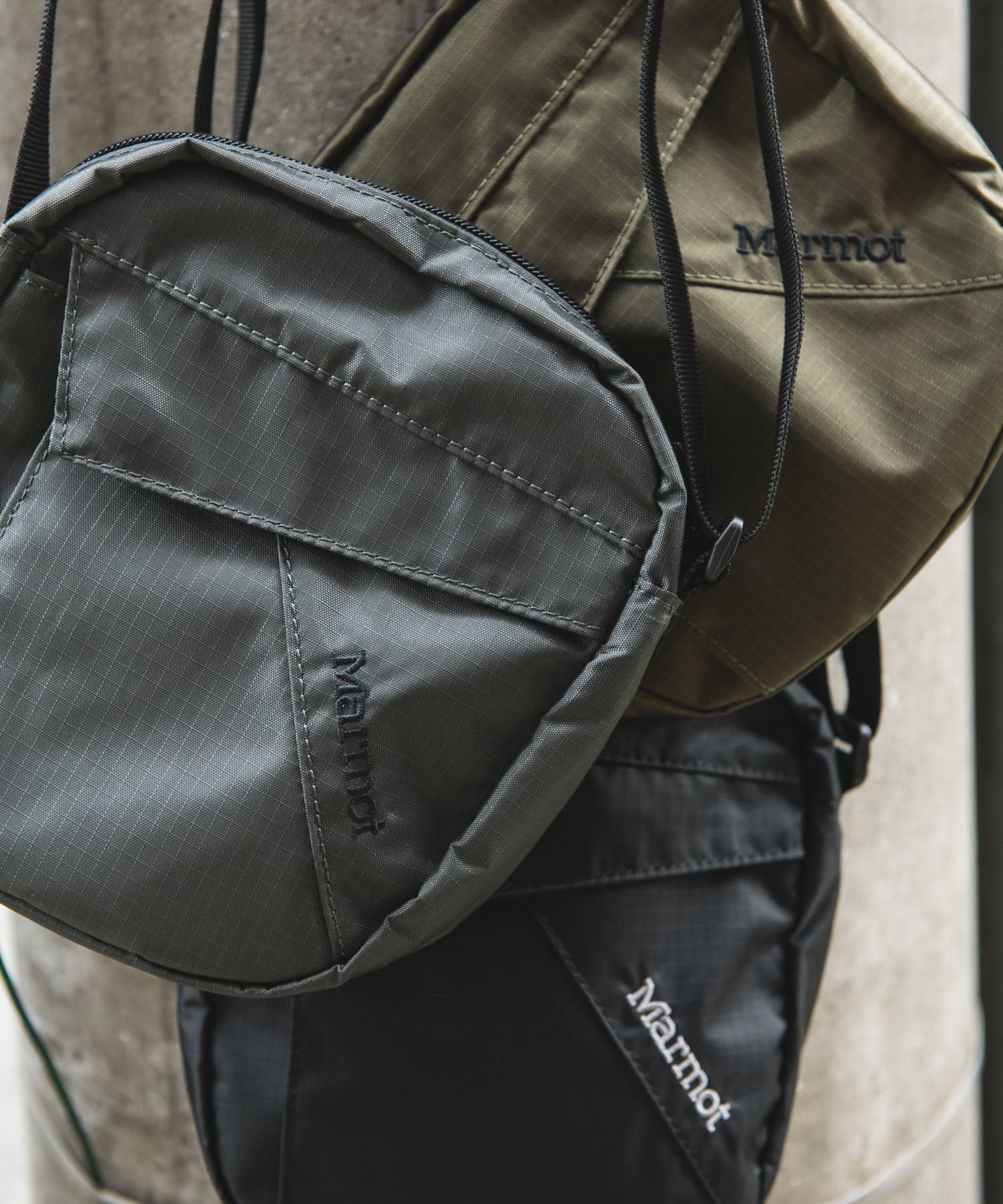 Marmot×DOORS Ripstop Shoulder Bag / 機能側背包
