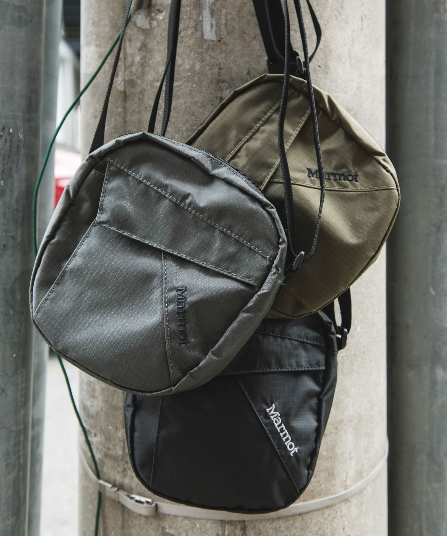 Marmot×DOORS Ripstop Shoulder Bag / 機能側背包