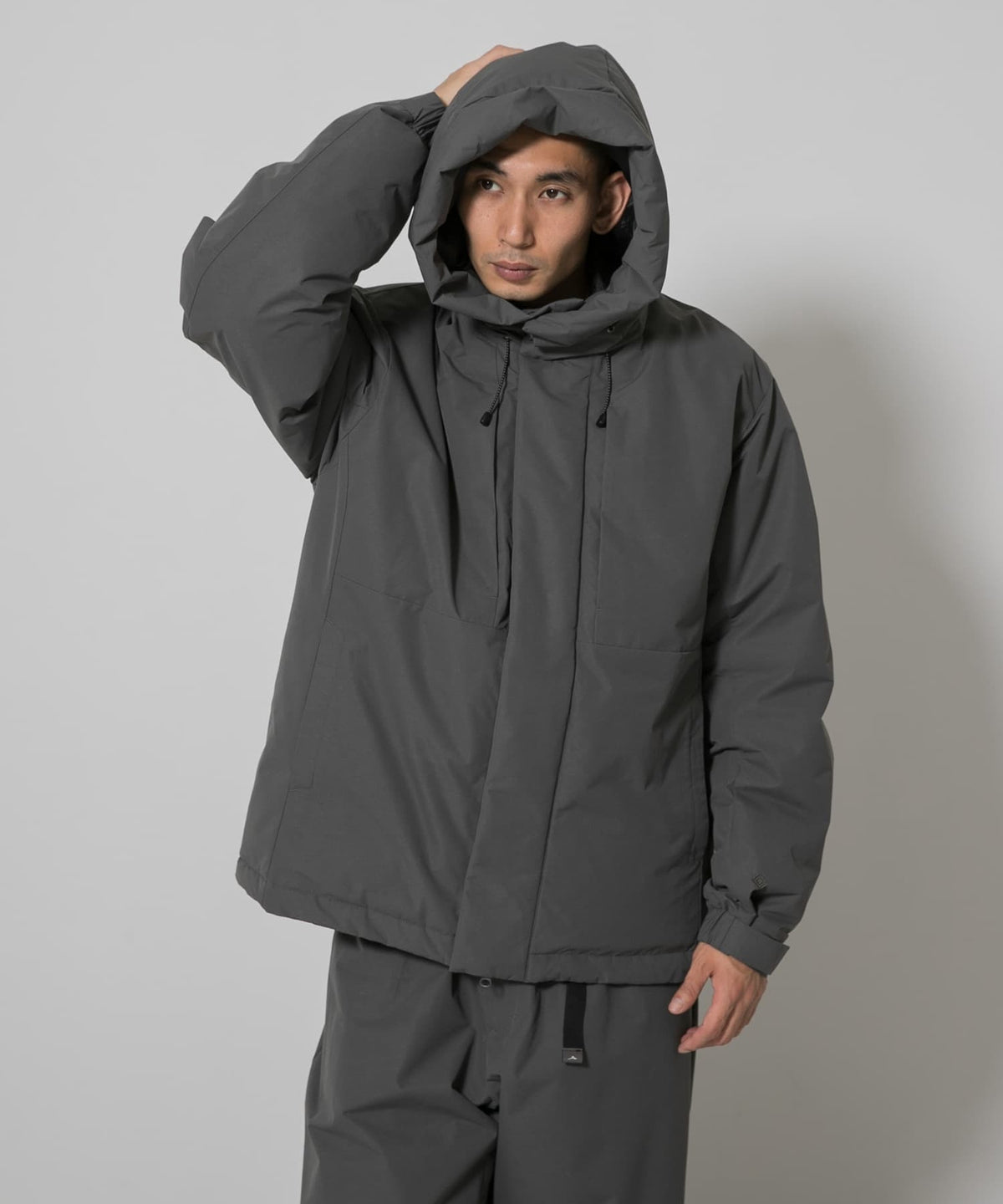 Mizuno × EKAL / GORE-TEX WINDSTOPPER 羽絨外套(日本聯名限定)