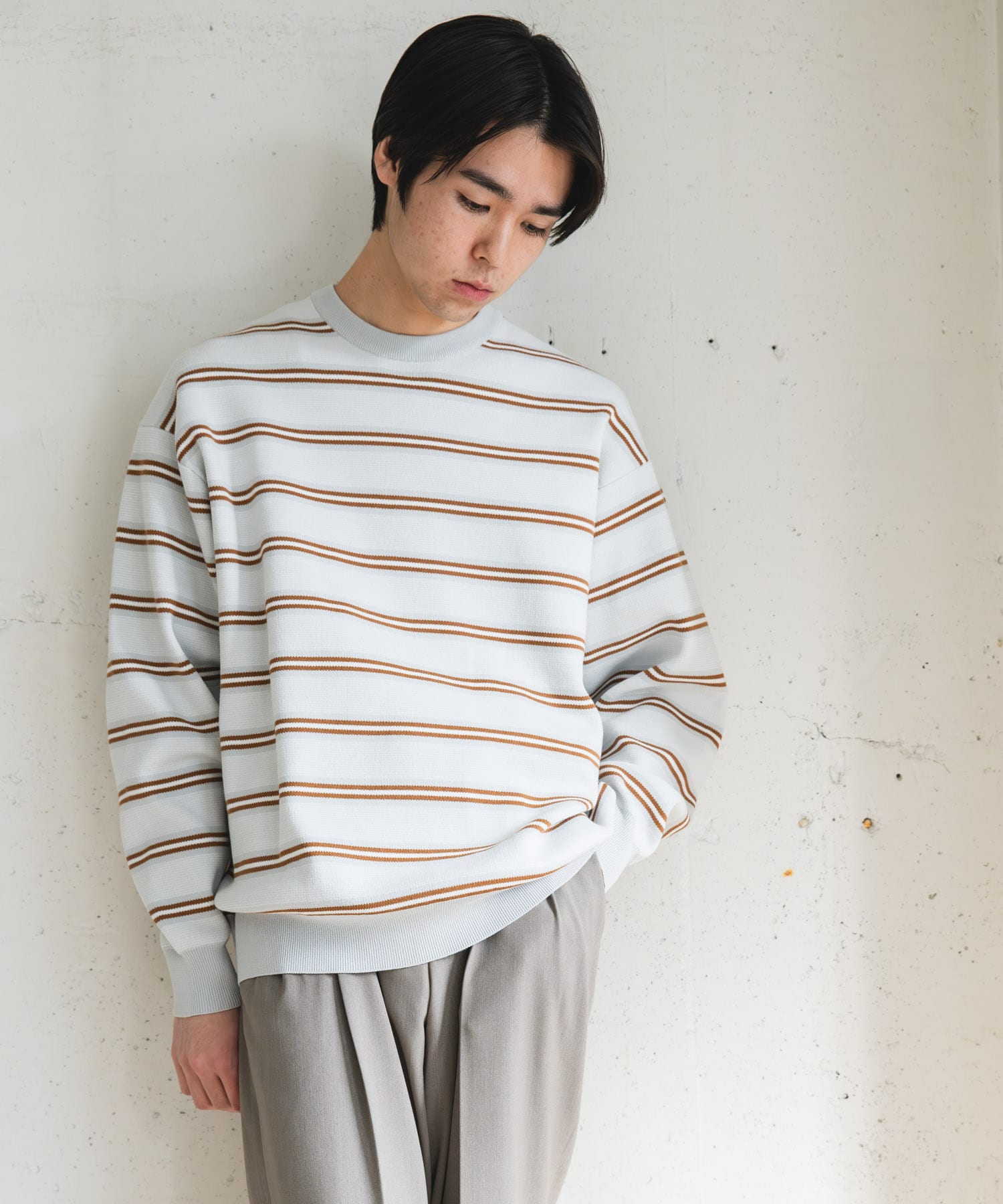 URBAN RESEARCH / UR TECH Renew Knit 輕量機能圓領針織衫