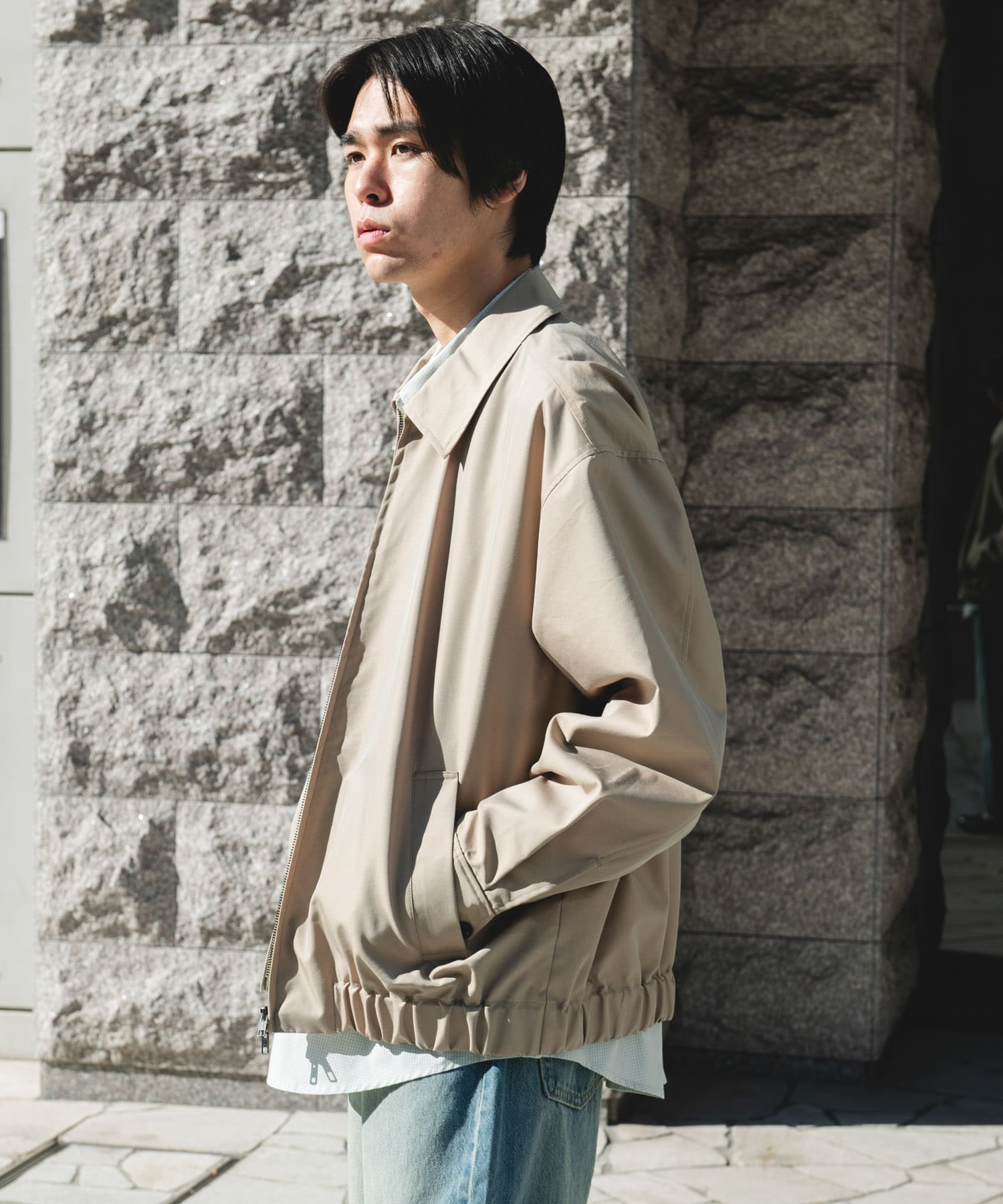 URBAN RESEARCH / 下擺鬆緊 短版外套