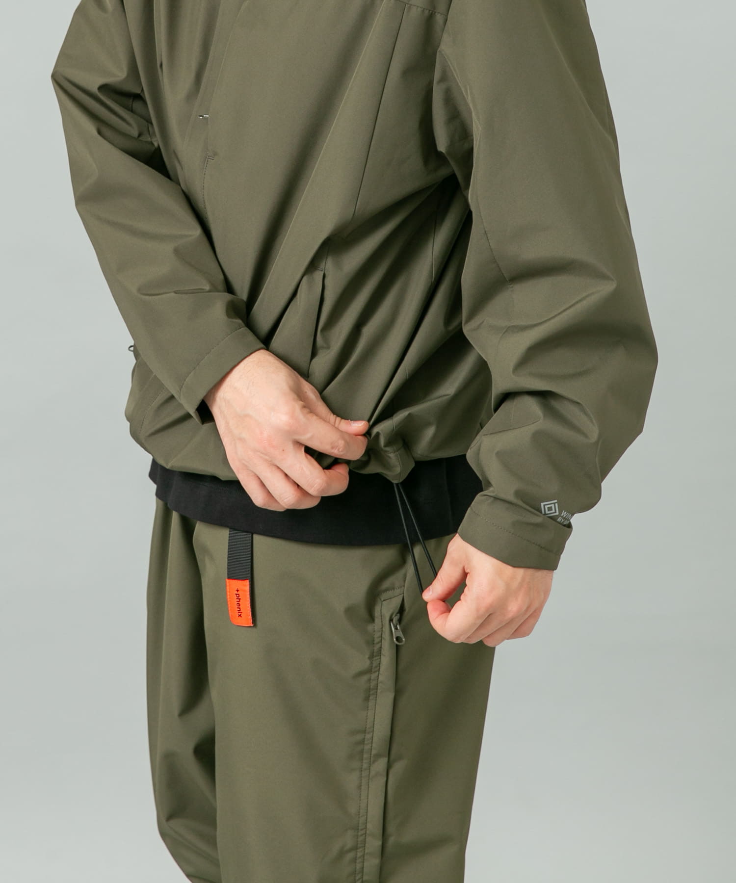 +phenix WINDSTOPPER by GORE-TEX LABS 立領防風外套