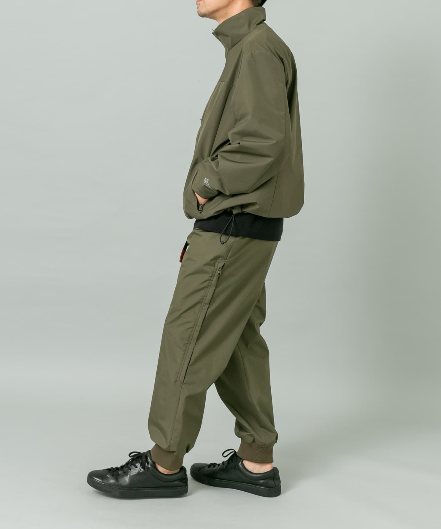+phenix WINDSTOPPER by GORE-TEX LABS 機能防風束口長褲
