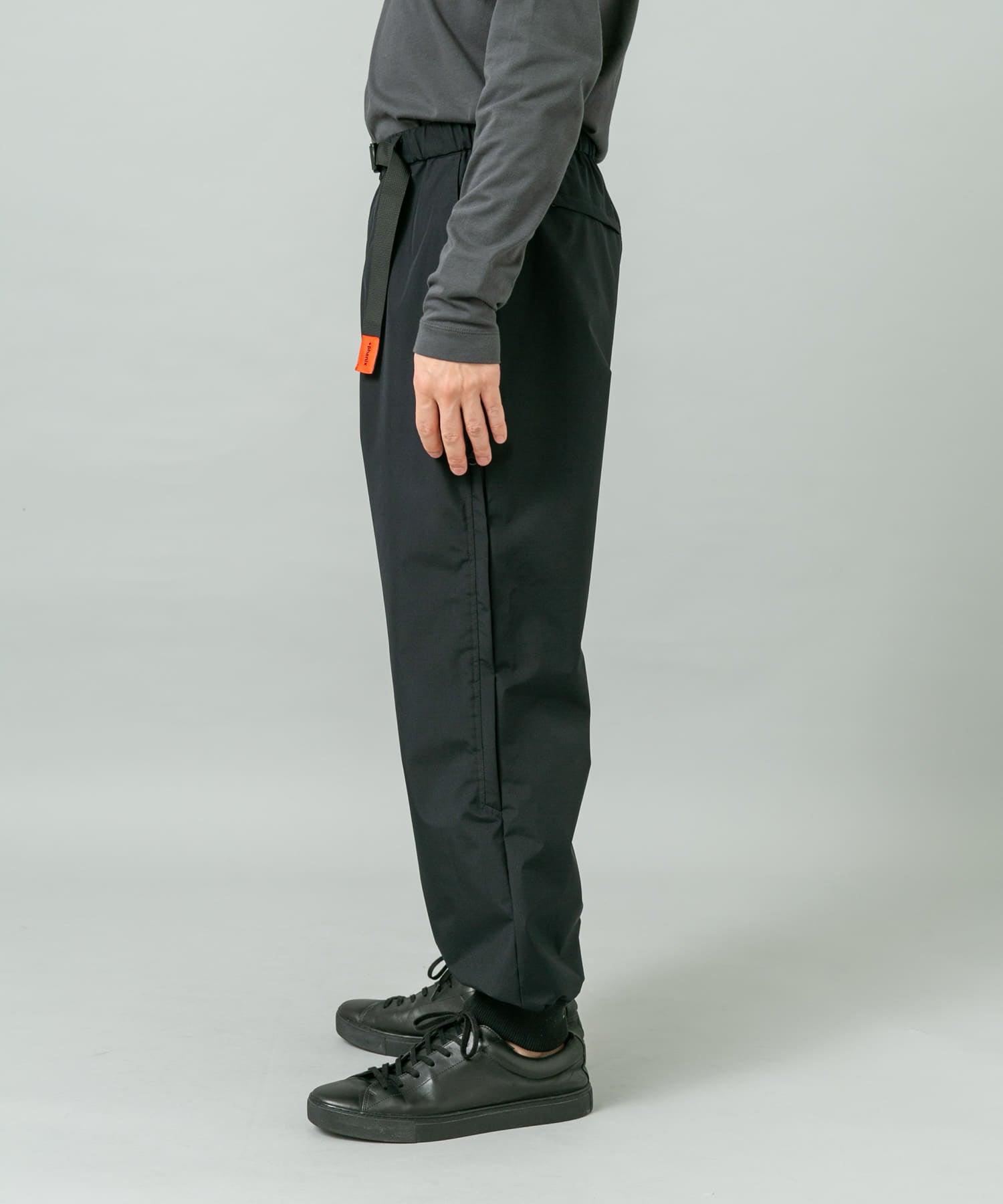 +phenix WINDSTOPPER by GORE-TEX LABS 機能防風束口長褲