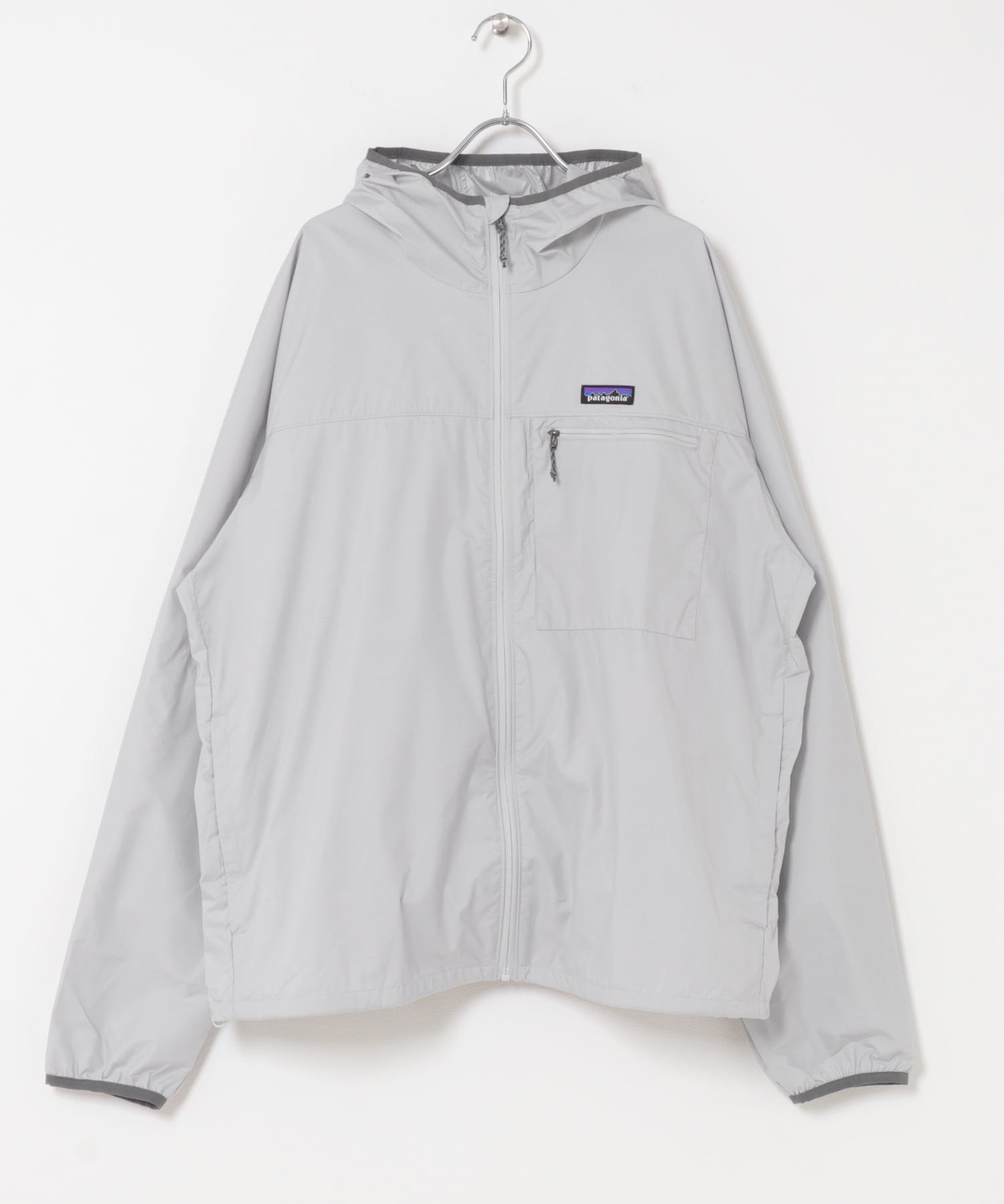 Patagonia LIGHT & VARIABLE JACKET / 輕量可收納防風連帽外套