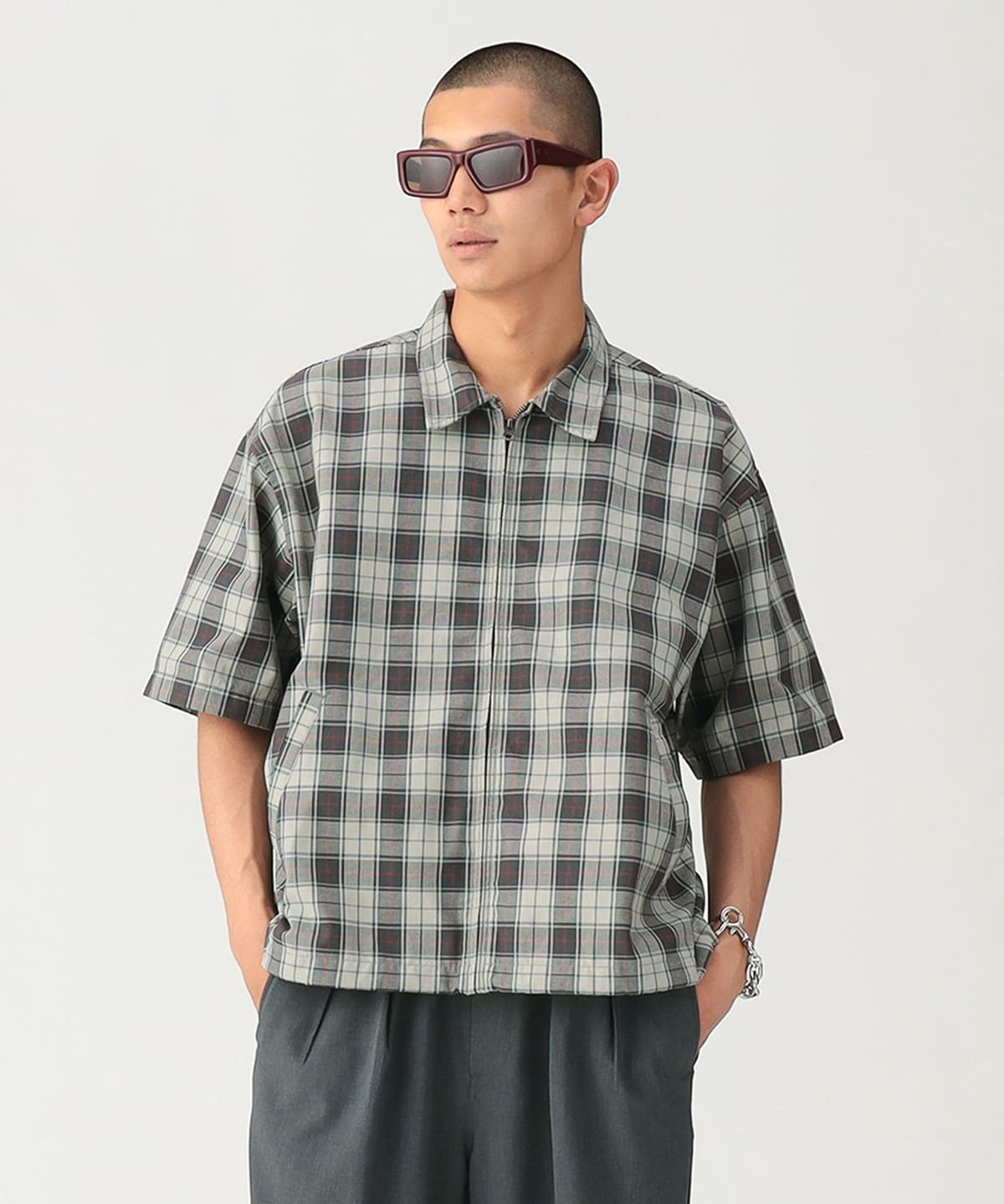 BEAMS Check Zip Up Shirt / 短版格紋拉鍊襯衫外套