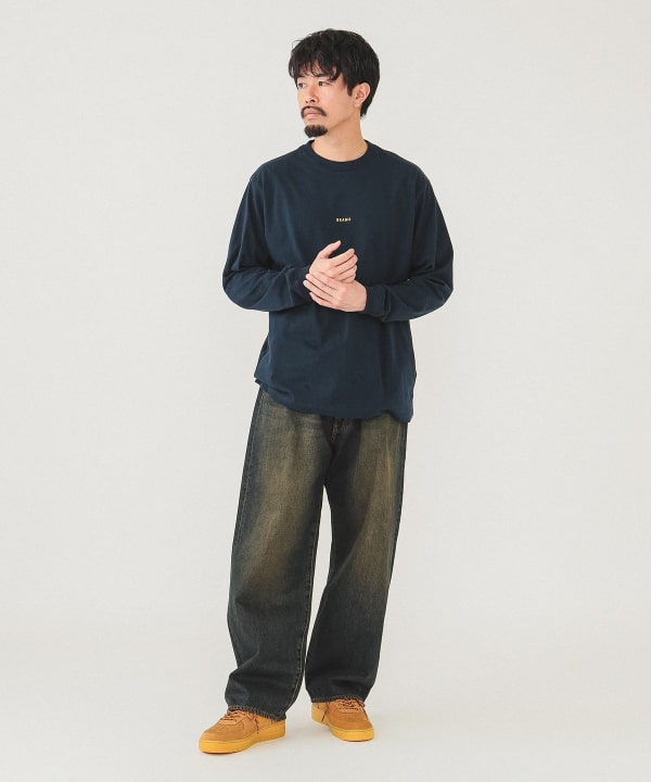 BEAMS / 小刺繡標誌 長袖T恤