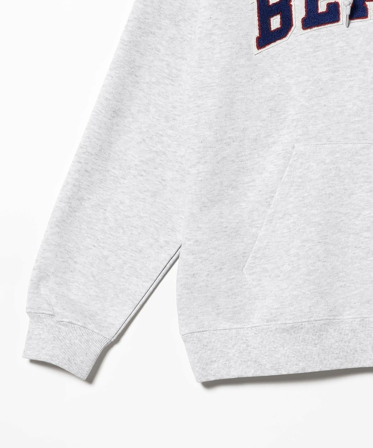 BEAMS / 標誌刺繡連帽衫