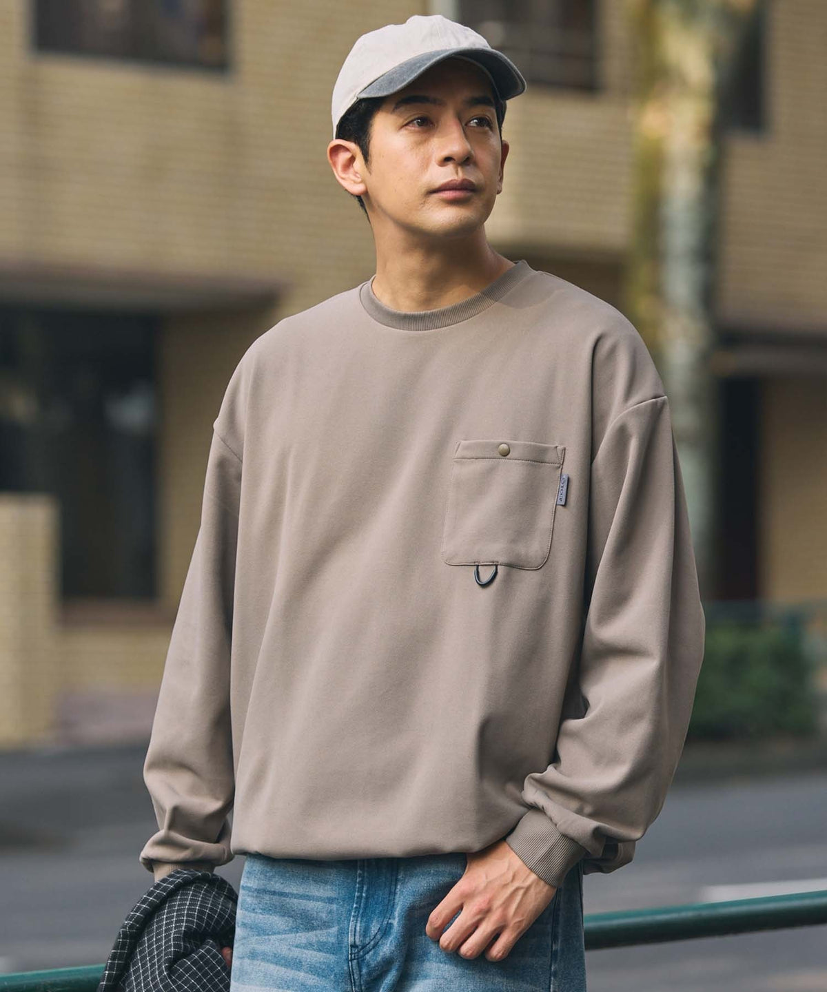 THE CRAFT CREW PRODUCTS / 四向彈性機能 圓領口袋長T恤(抽繩下擺)