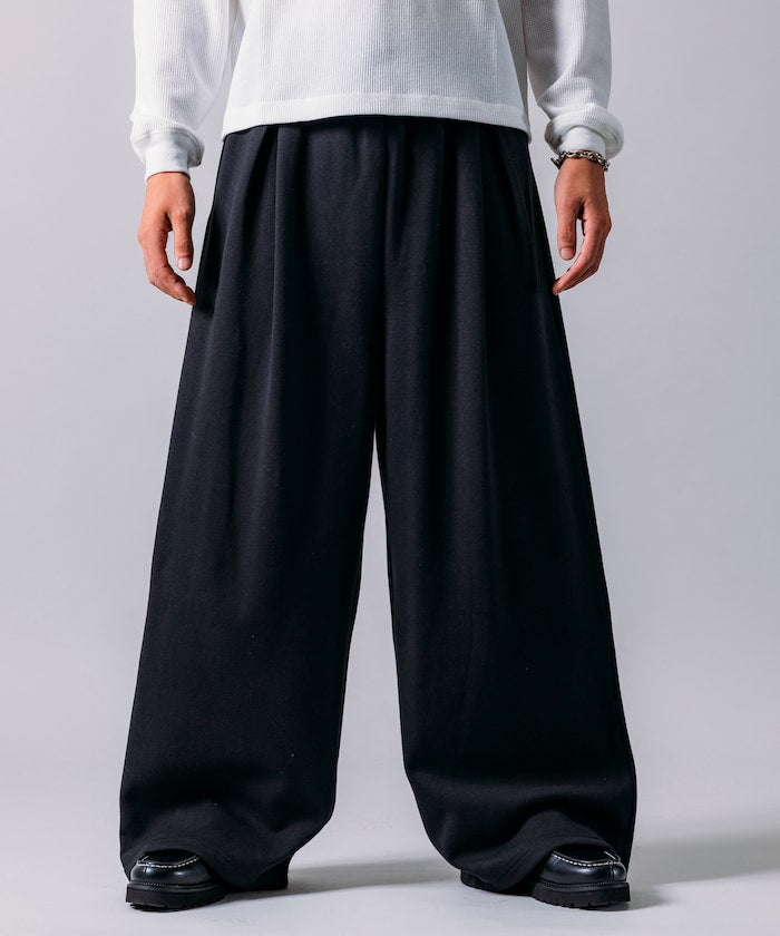 FREAK’S STORE / 直筒剪裁 棉長褲