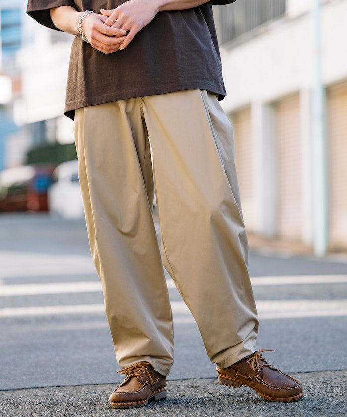 FREAK'S STORE / 雙褶斜紋布長褲