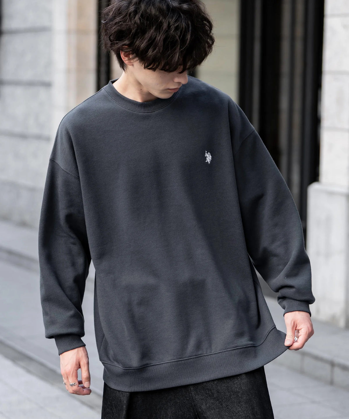 U.S. POLO ASSN. / 寬鬆刷毛刺繡 圓領衫(日本聯名限定)