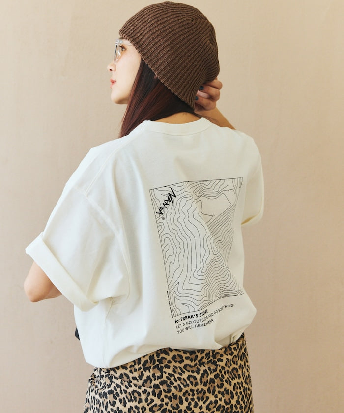 NANGA 別注 ECO HYBRID CONTOUR LOGO TEE / 等高線圖形口袋短袖 T 恤