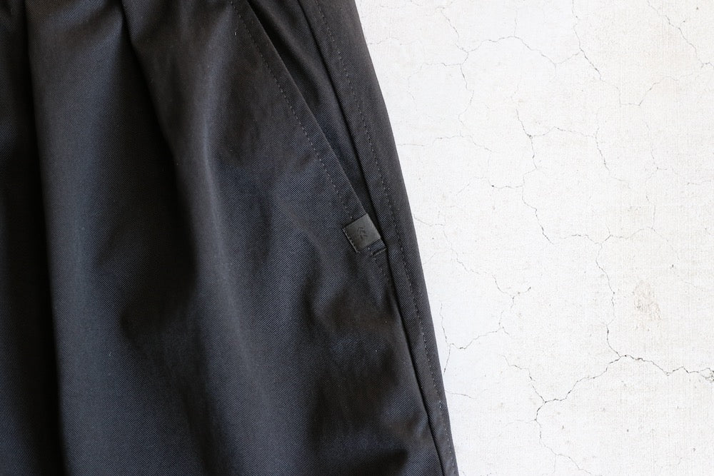 DAIWA PIER39 TECH EASY SHORTS TWILL / 雙褶尼龍休閒短褲