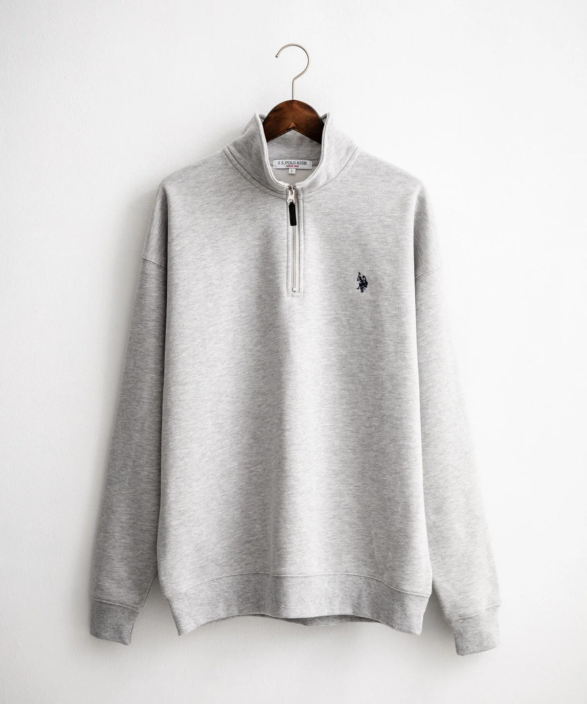 U.S. POLO ASSN. / 寬鬆 刷毛刺繡 半拉鍊開襟衫(日本聯名限定)