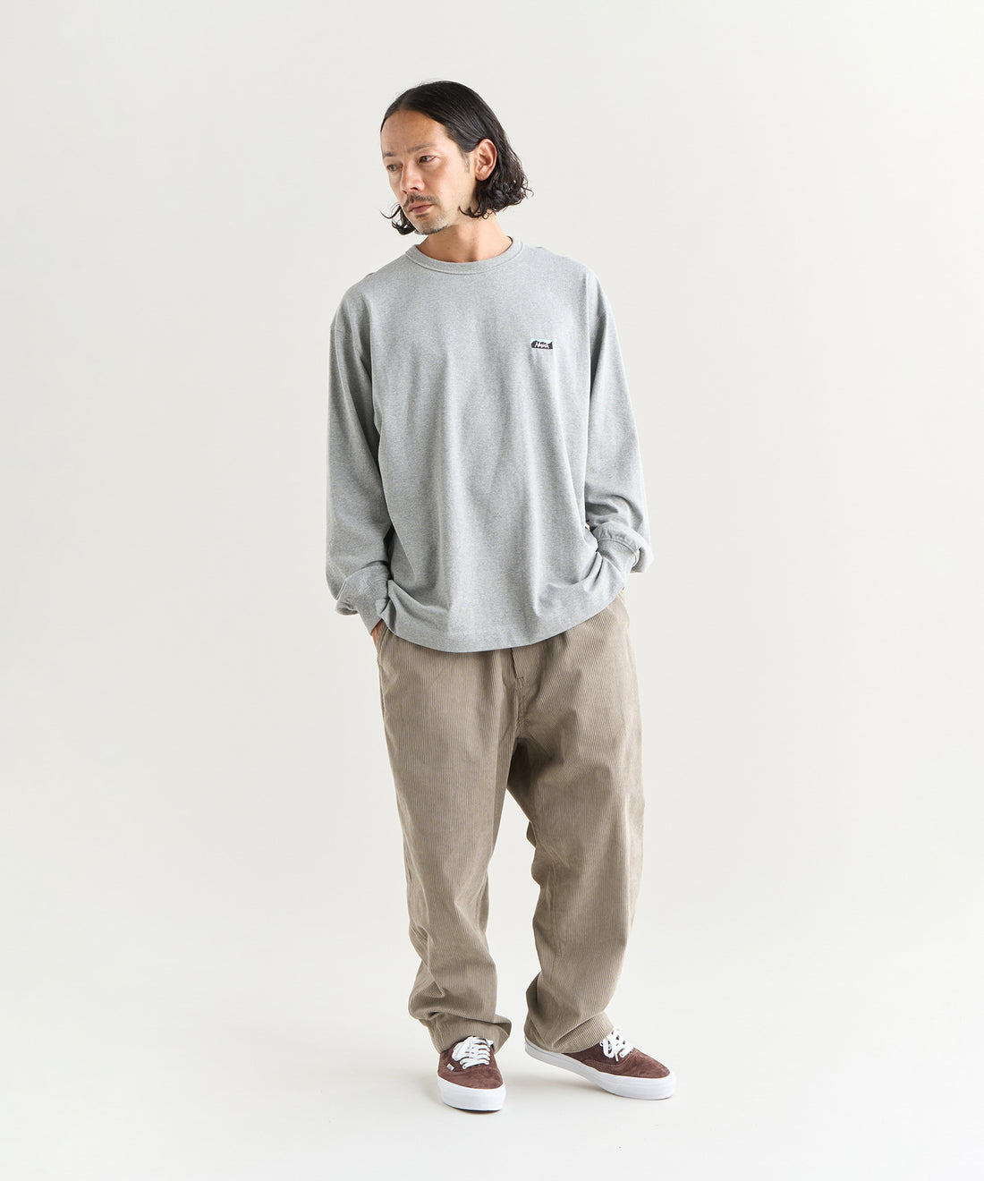 NANGA ECO HYBRID BOX LOGO EMBROIDERY L/S TEE(UNISEX) / 刺繡長袖T恤