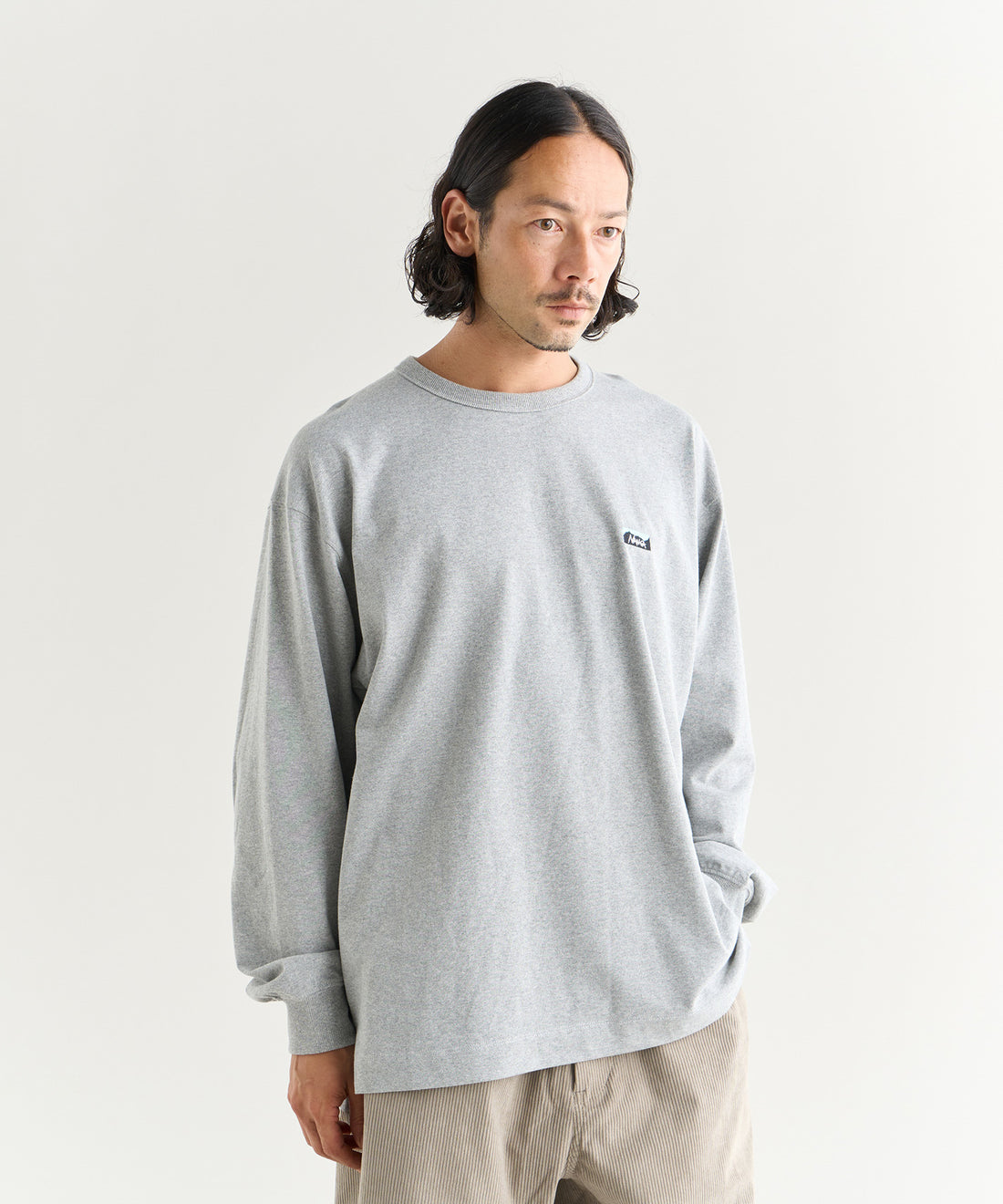 NANGA ECO HYBRID BOX LOGO EMBROIDERY L/S TEE(UNISEX) / 刺繡長袖T恤