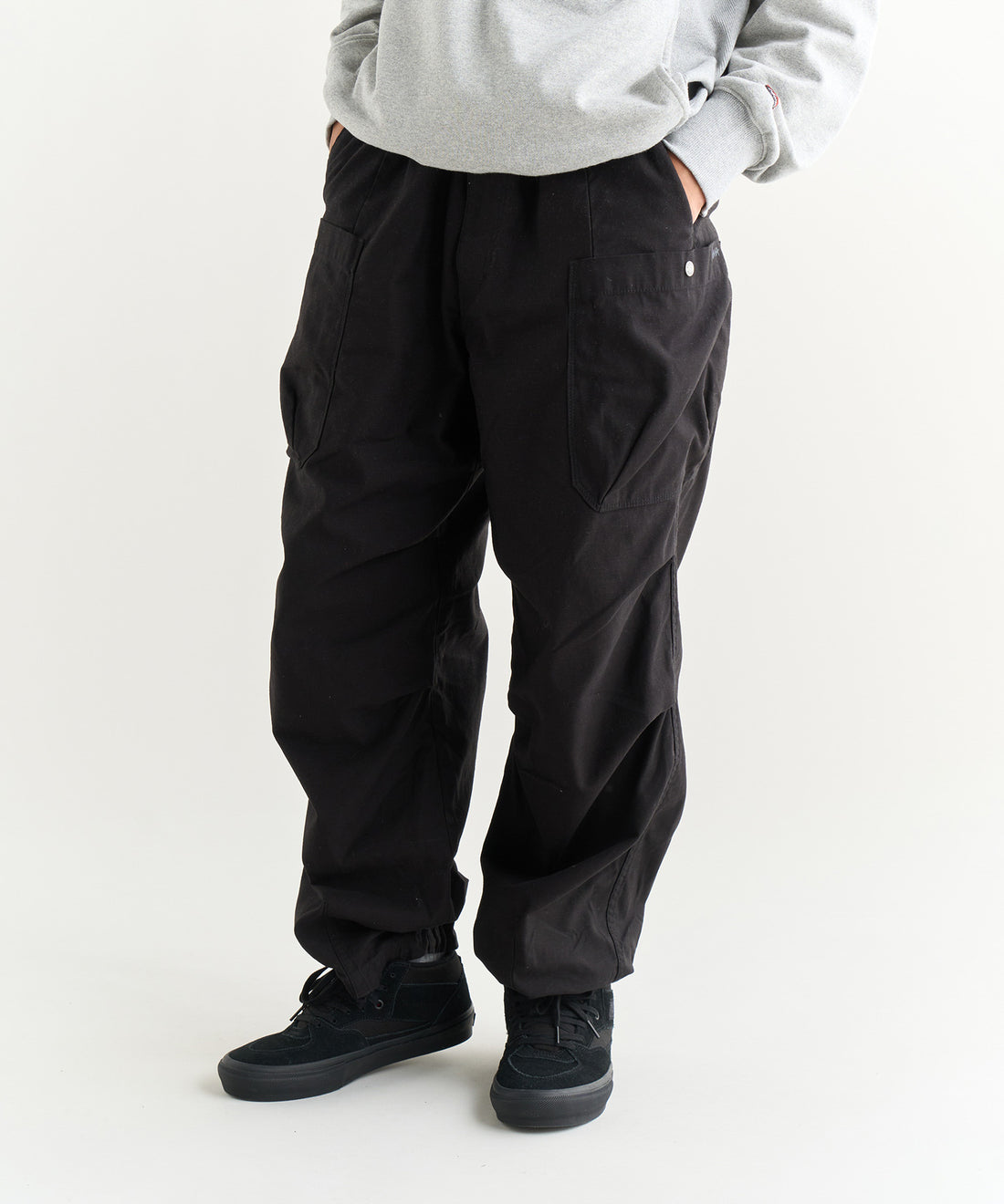 NANGA BACK SATIN EASY CARGO PT / 立體輪廓感後綿斜紋多口袋抽繩工作褲