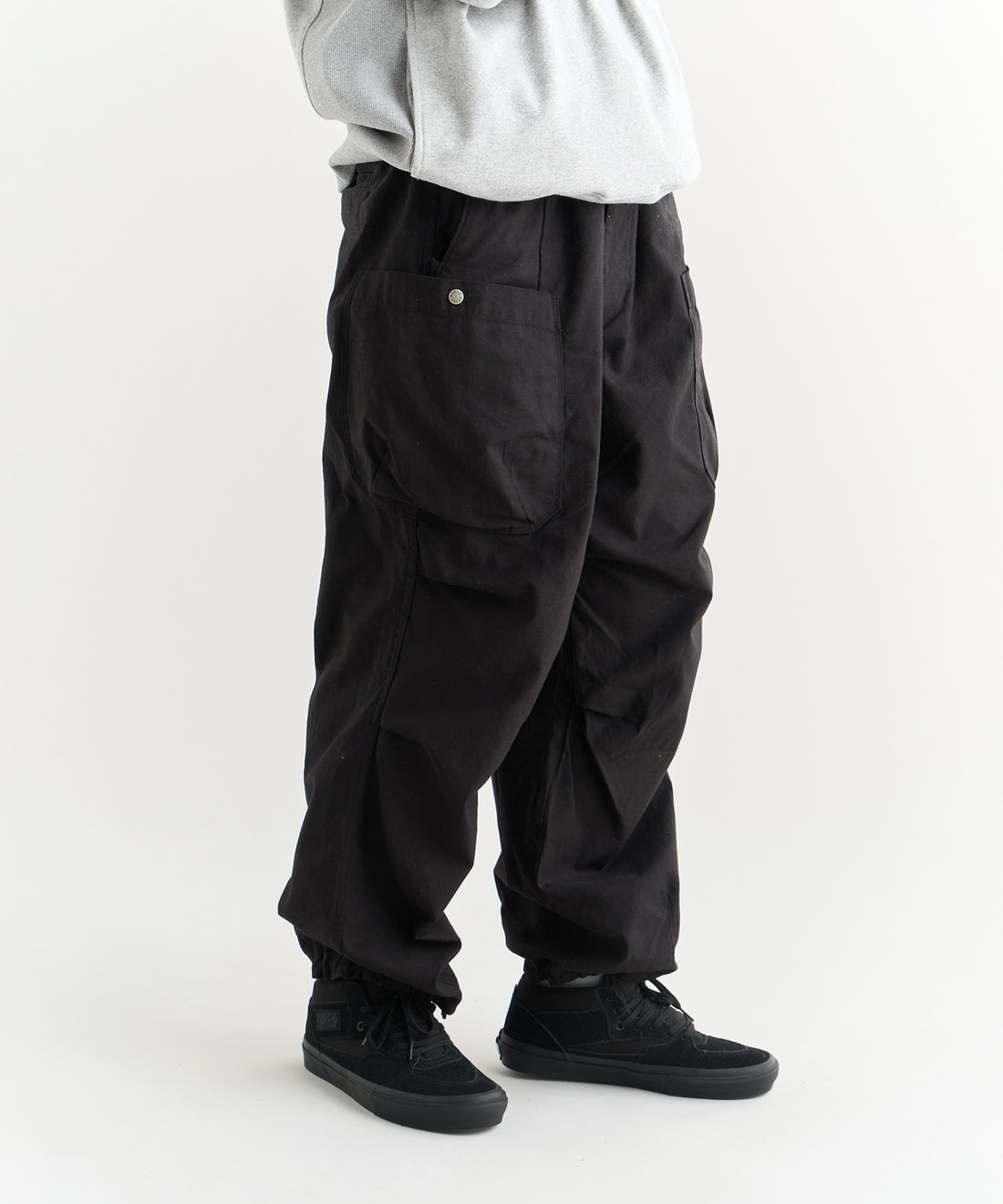 NANGA BACK SATIN EASY CARGO PT / 立體輪廓感後綿斜紋多口袋抽繩工作褲