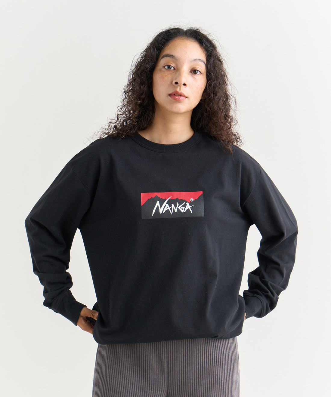 NANGA ECO HYBRID BOX LOGO L/S TEE(UNISEX) / 長袖T恤