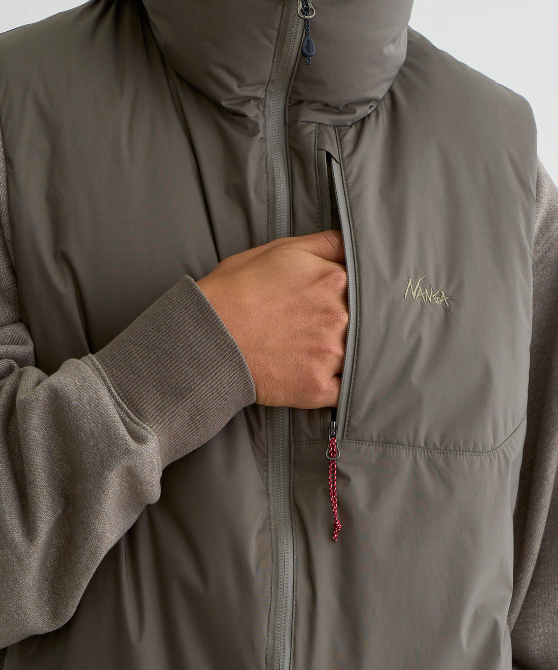 NANGA AURORA TEX STAND COLLAR DOWN VEST(MEN) / 極光羽絨背心外套 男士