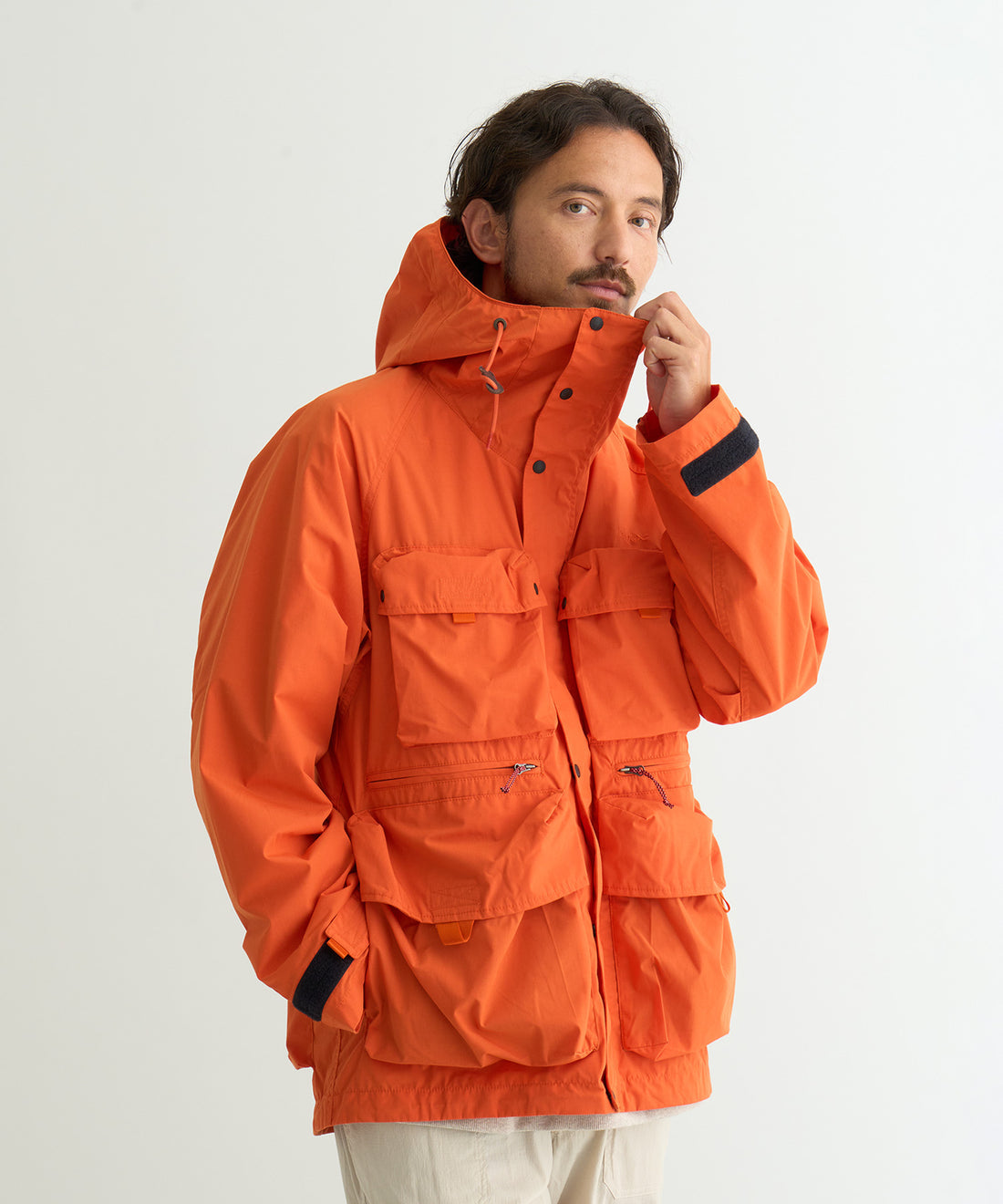 NANGA HINOC MOUNTAIN PARKA(UNISEX) / 山系多口袋連結式外套