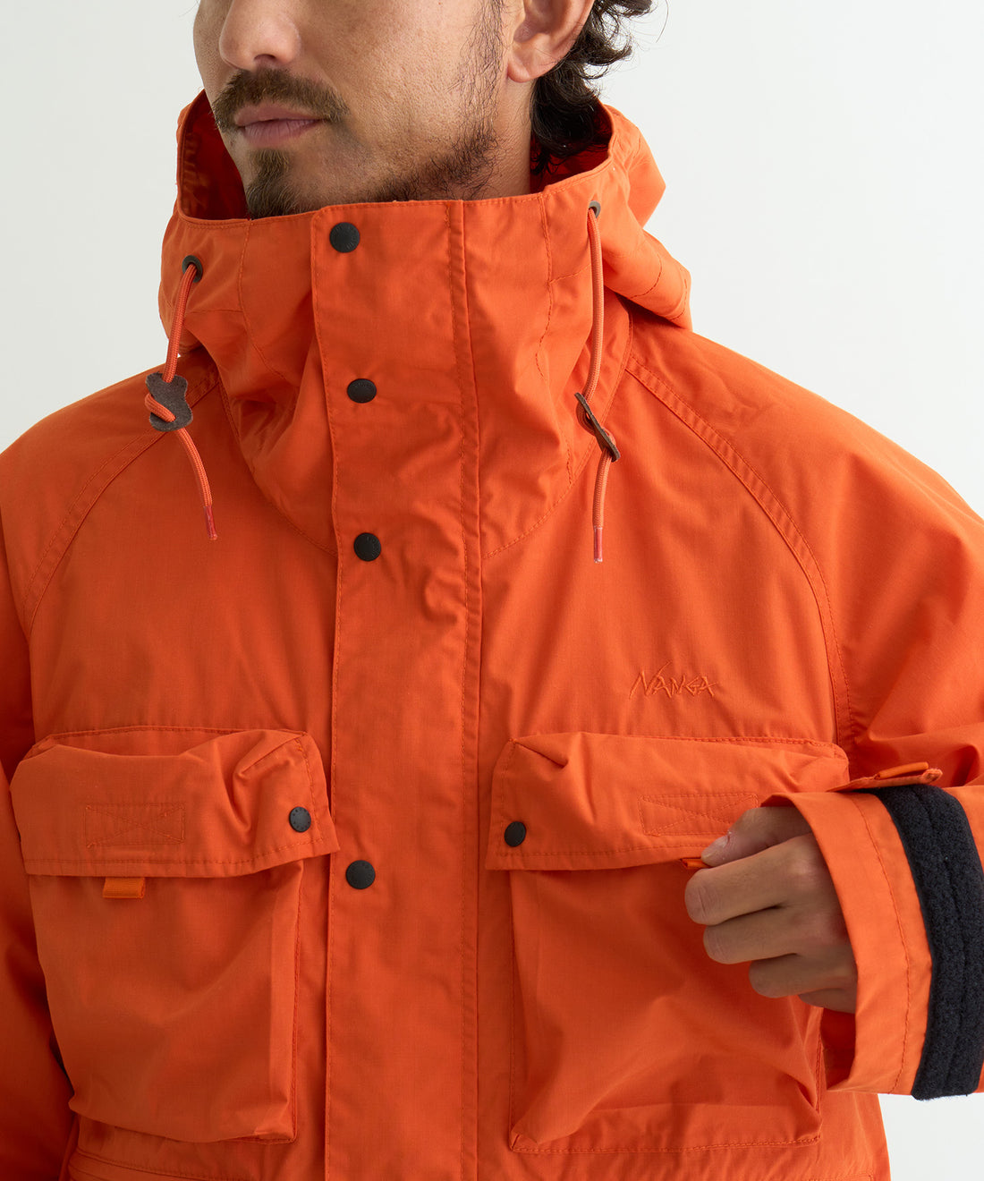 NANGA HINOC MOUNTAIN PARKA(UNISEX) / 山系多口袋連結式外套
