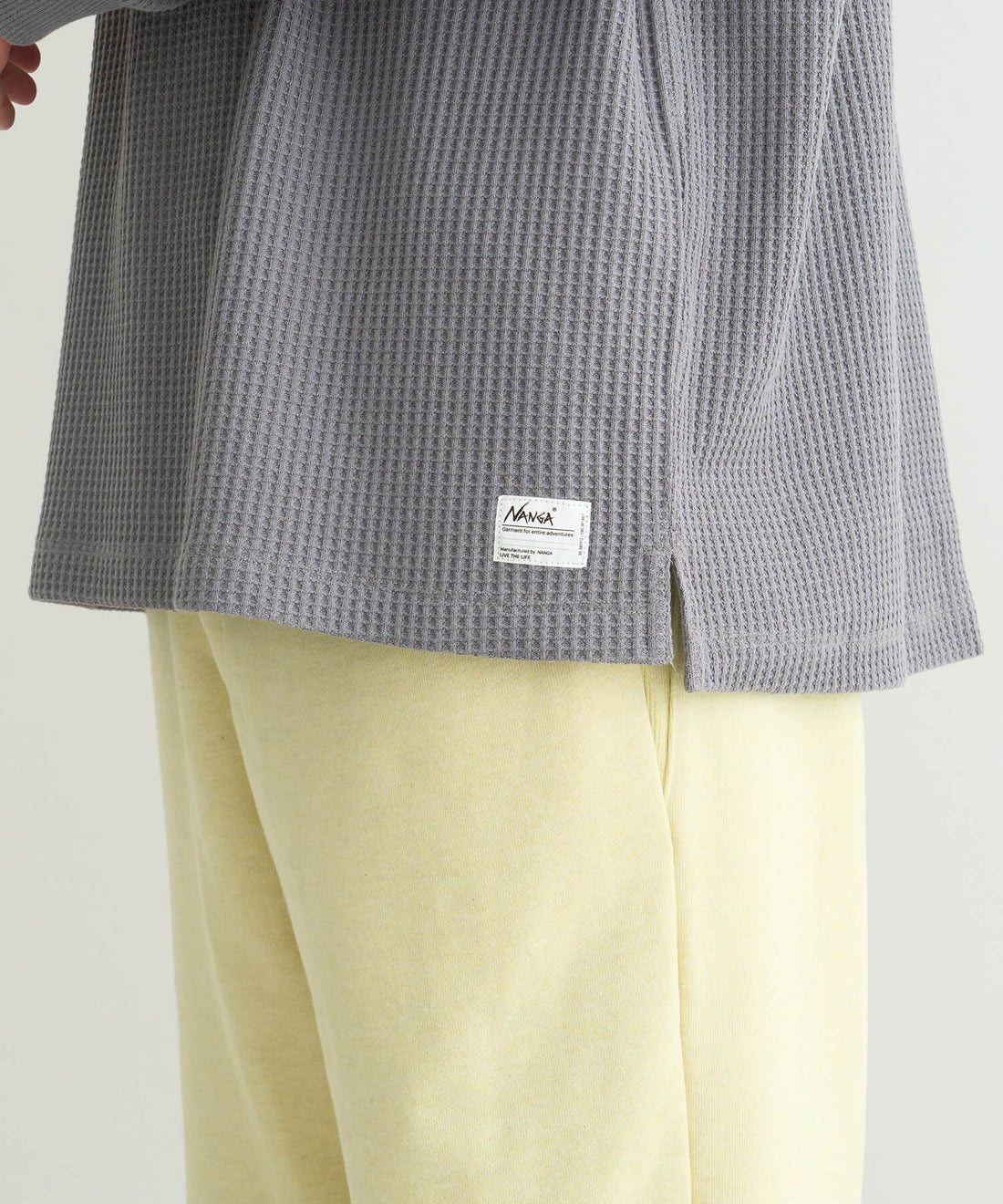 NANGA ECO HYBRID WAFFLE L/S TEE(MEN) / 華夫格長袖T恤
