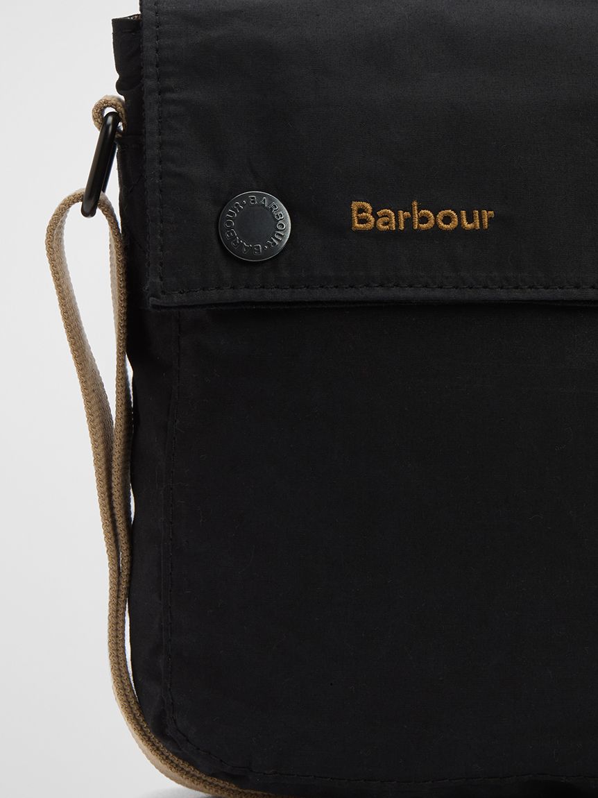 Barbour TRANSPORT / 側背小包