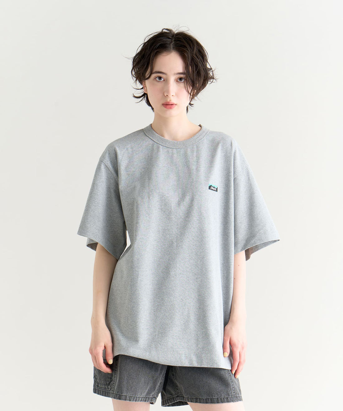 NANGA ECO HYBRID BOX LOGO EMBROIDERY TEE(UNISEX) / 中性款 小標 短袖T恤