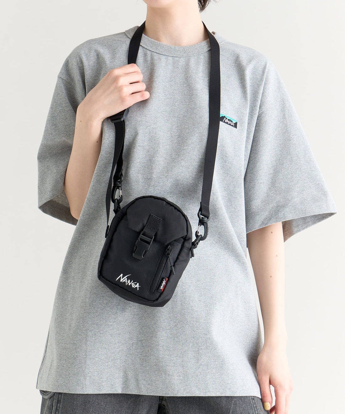 NANGA ECOPAK UR SHOULDER POUCH / 側背包