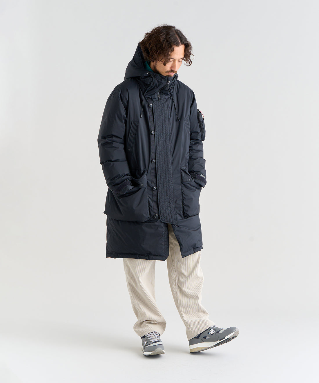 NANGA AURORA TEX DOWN FIELD HALF COAT(MEN) / 機能型軍事輪廓 羽絨外套