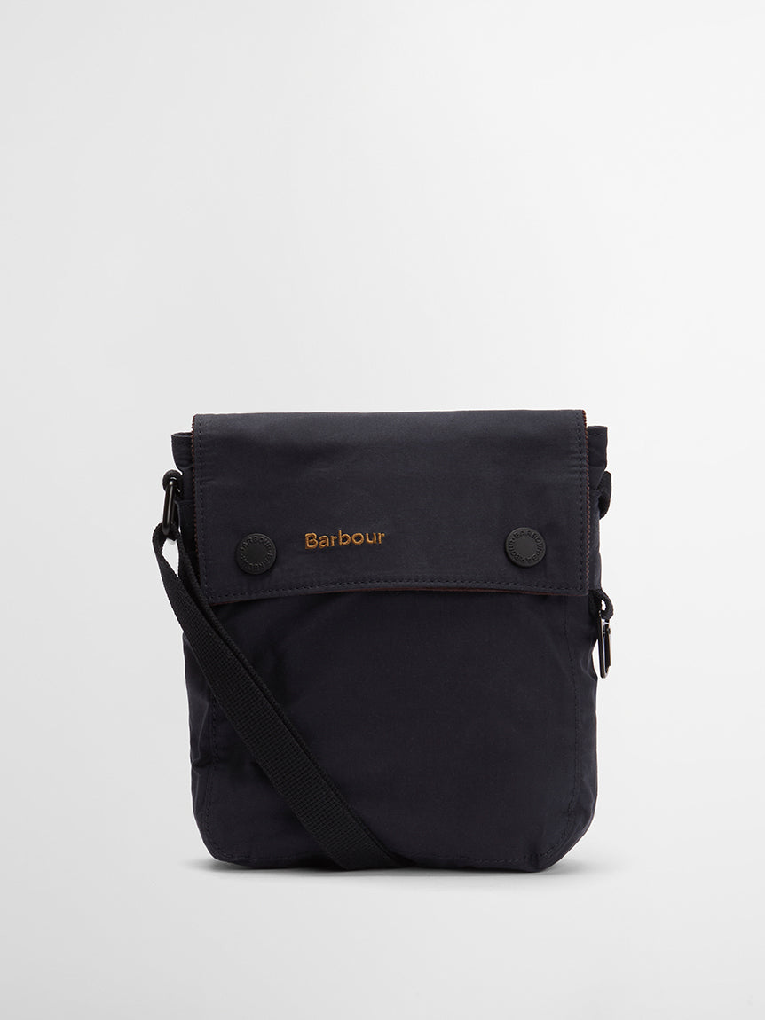 BARBOUR / 多功能極簡設計 TRANSPORT 斜背包