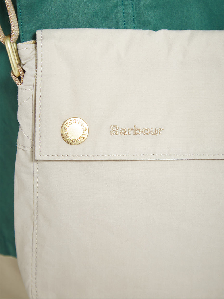 BARBOUR / 多功能極簡設計 TRANSPORT 斜背包