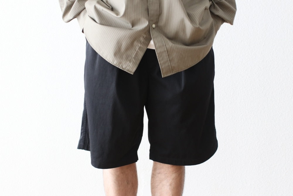 DAIWA PIER39 TECH EASY SHORTS TWILL / 雙褶尼龍休閒短褲