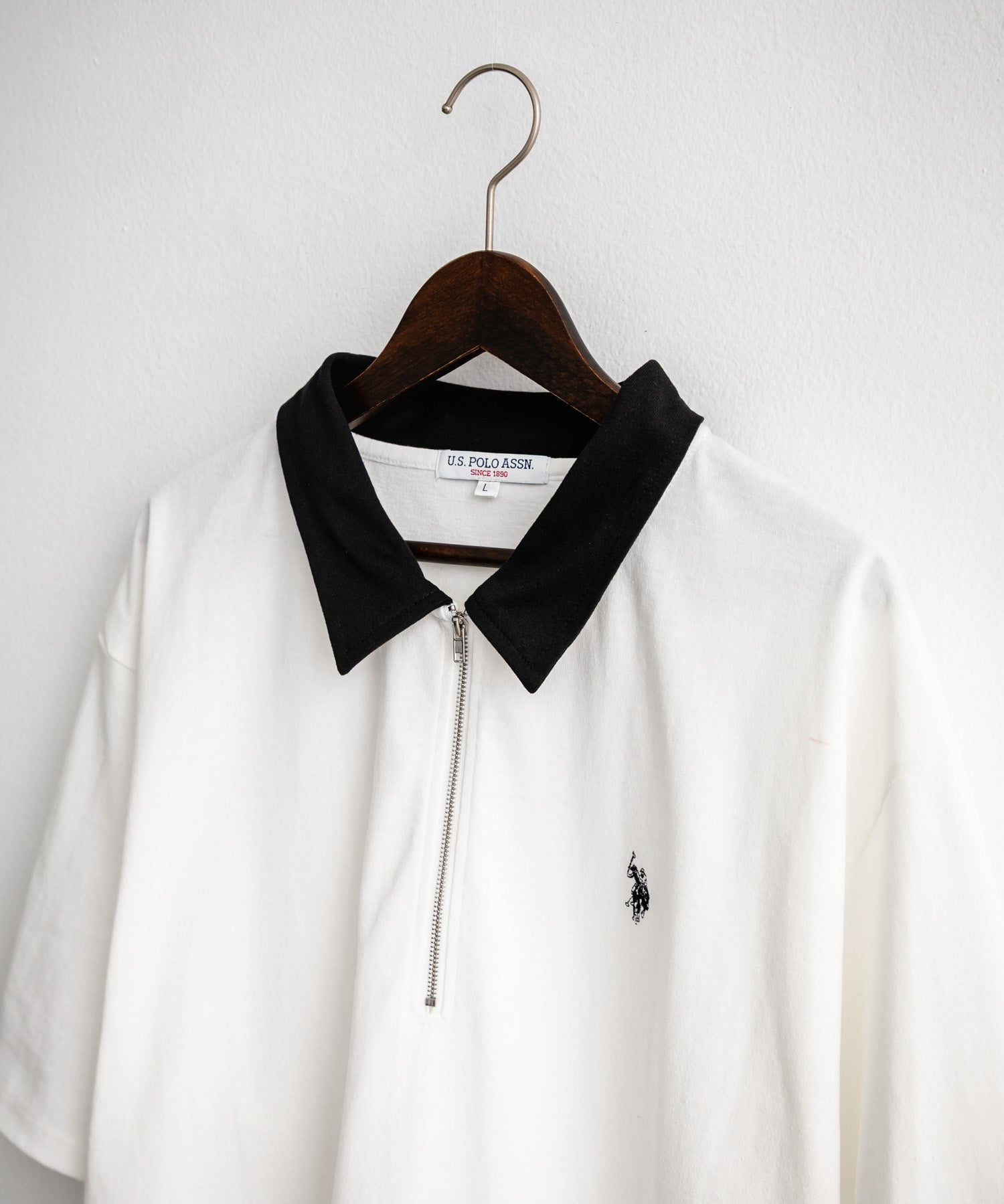 U.S. POLO ASSN. / 半拉鍊刺繡短袖 Polo 衫