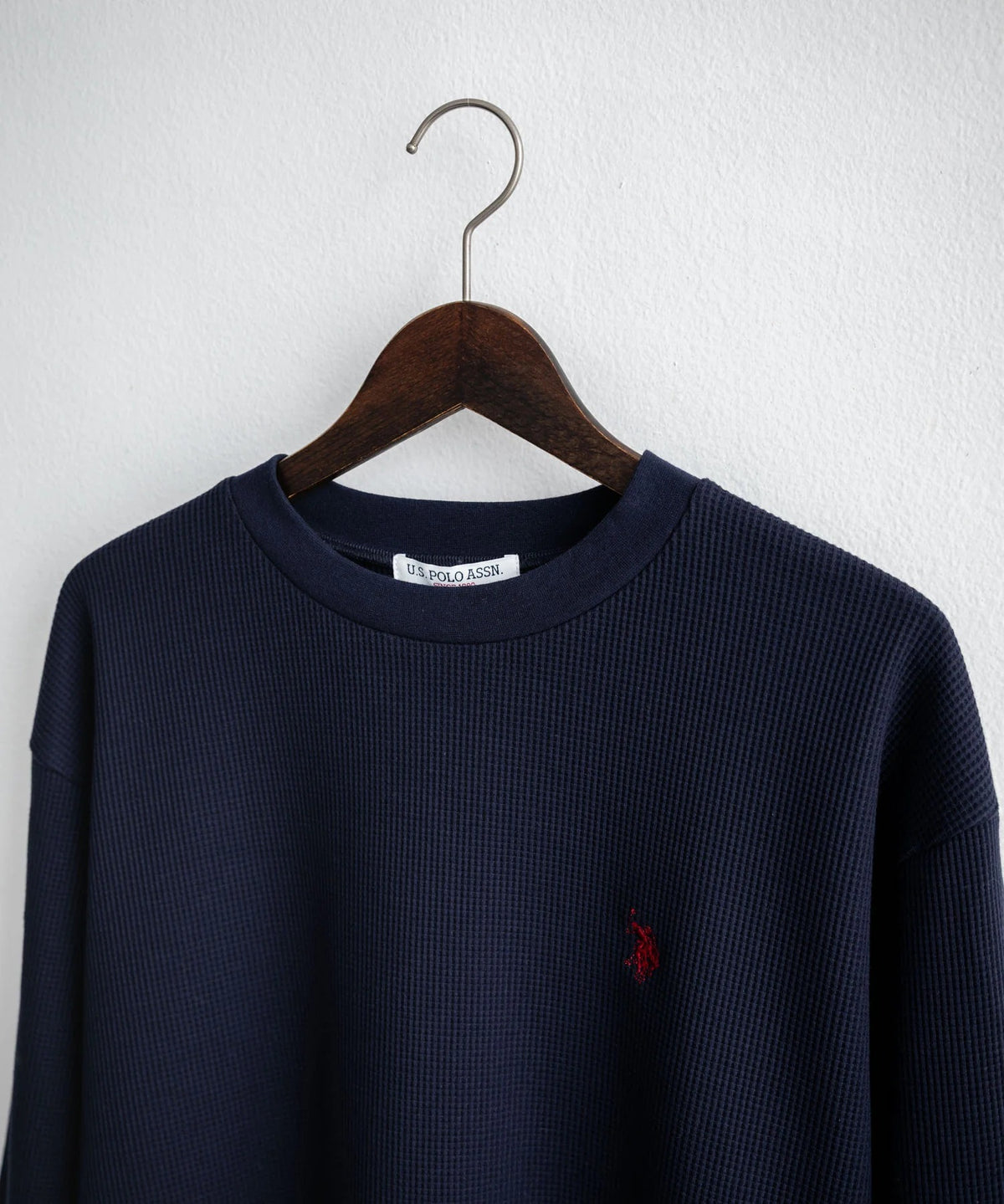 U.S. POLO ASSN. / 刺繡格紋圓領長袖T恤(日本聯名限定)