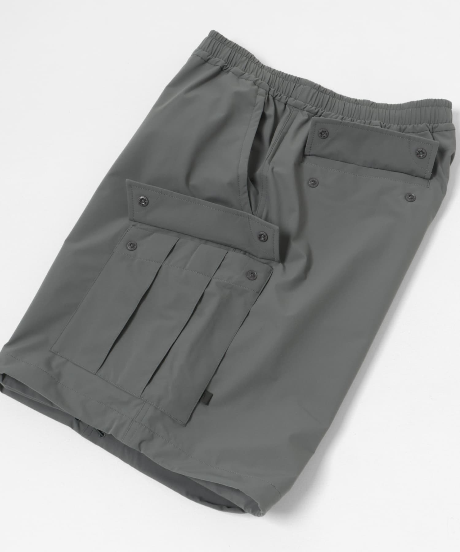 DAIWA PIER39 TECH 6POCKET SHORTS / 六口袋機能短褲