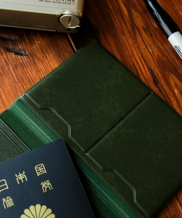 BEAMS JAPAN X HIGHTIDE / 多功能旅用護照套