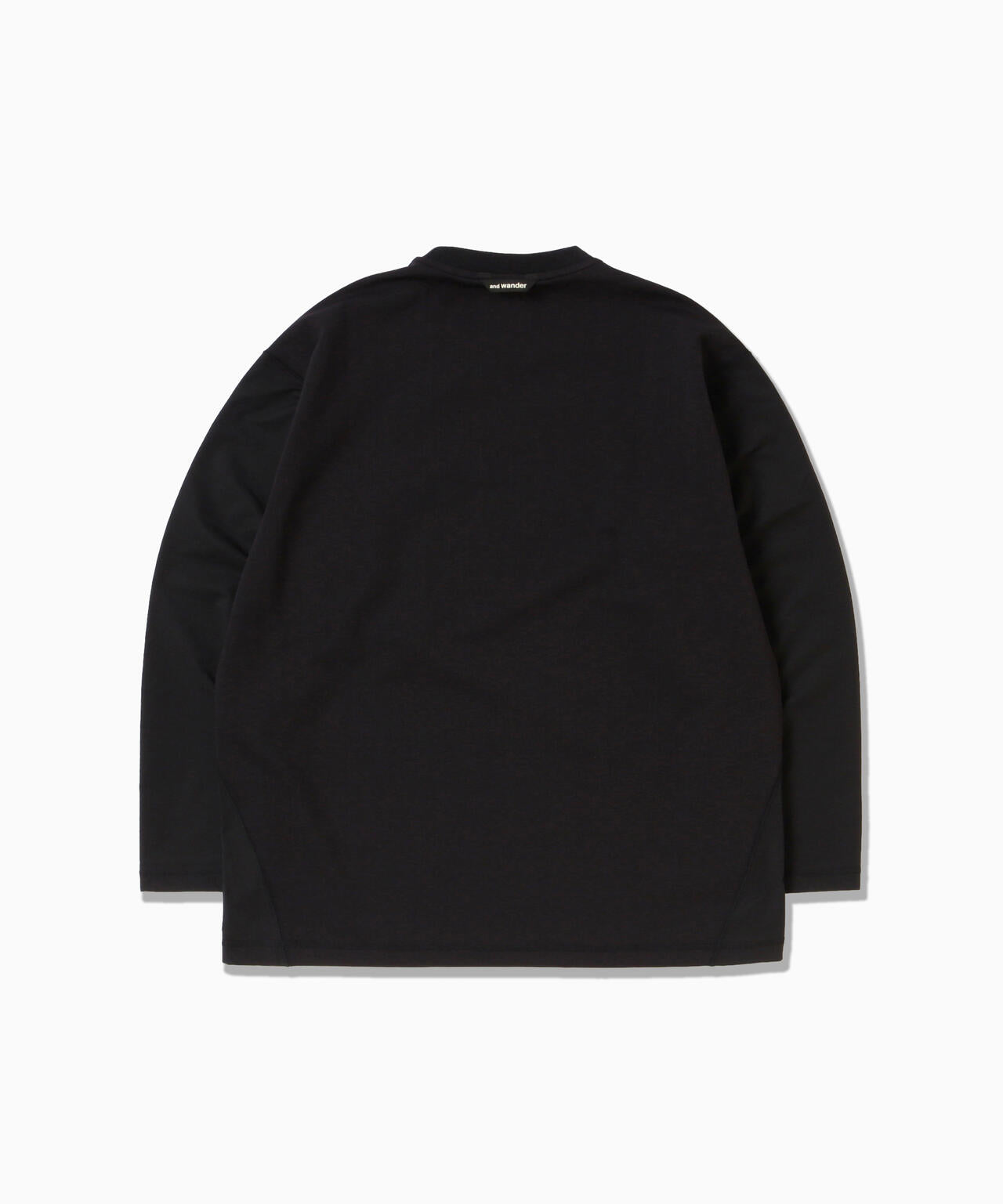 and wander hybrid warm pocket LS T / 保暖機能口袋長袖T恤