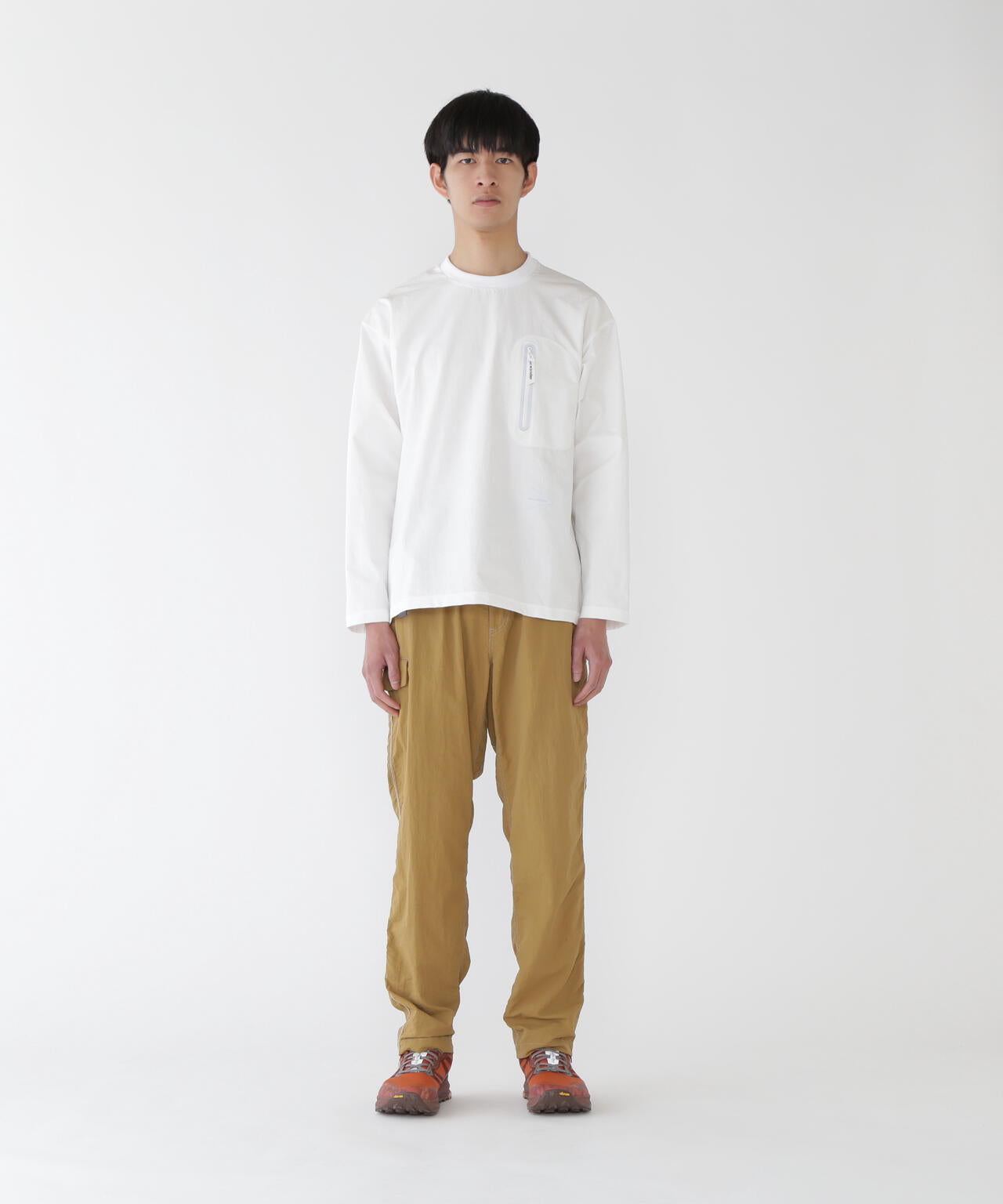 and wander hybrid warm pocket LS T / 保暖機能口袋長袖T恤