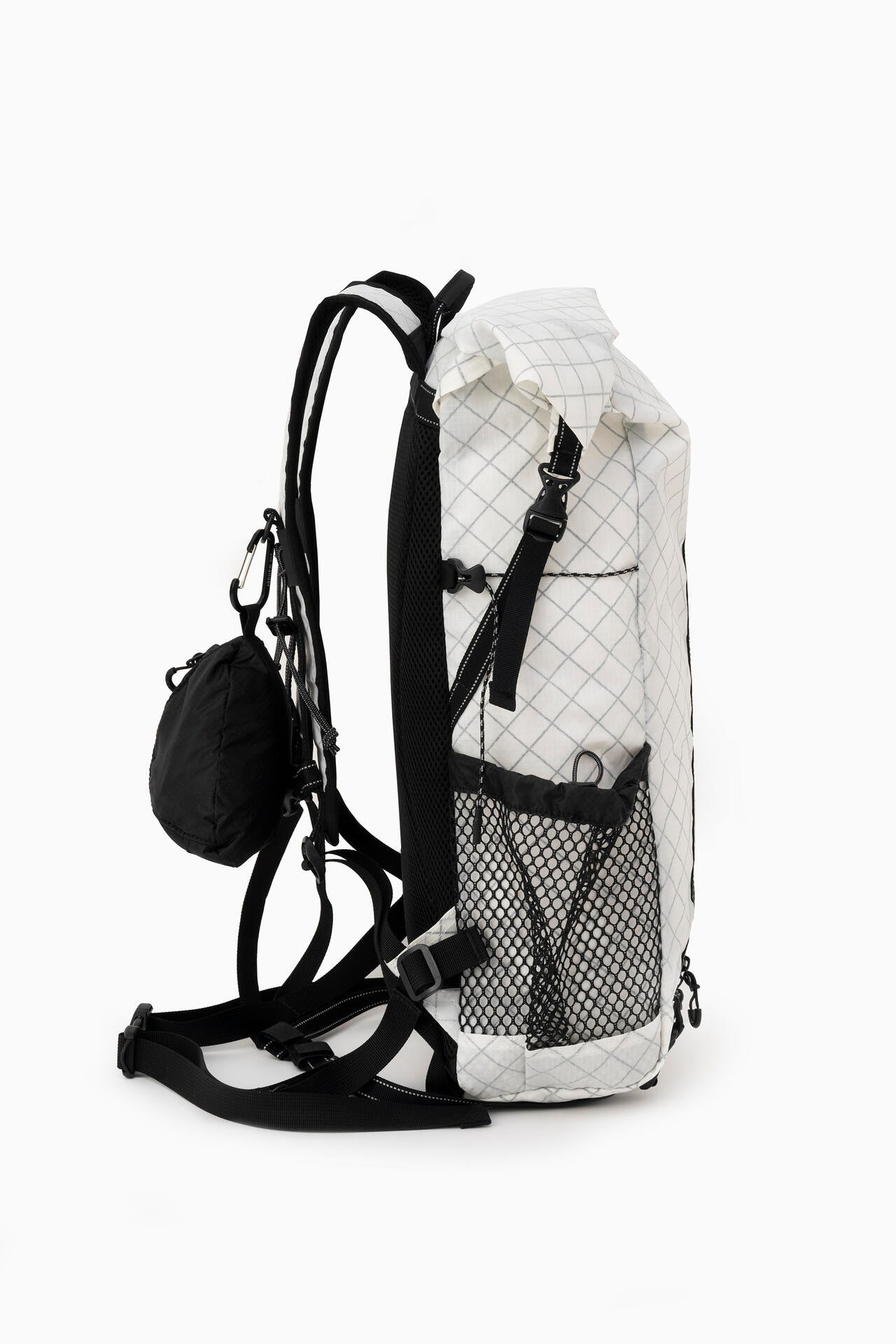 and wander ECOPAK 18L / 防水結構輕量背包