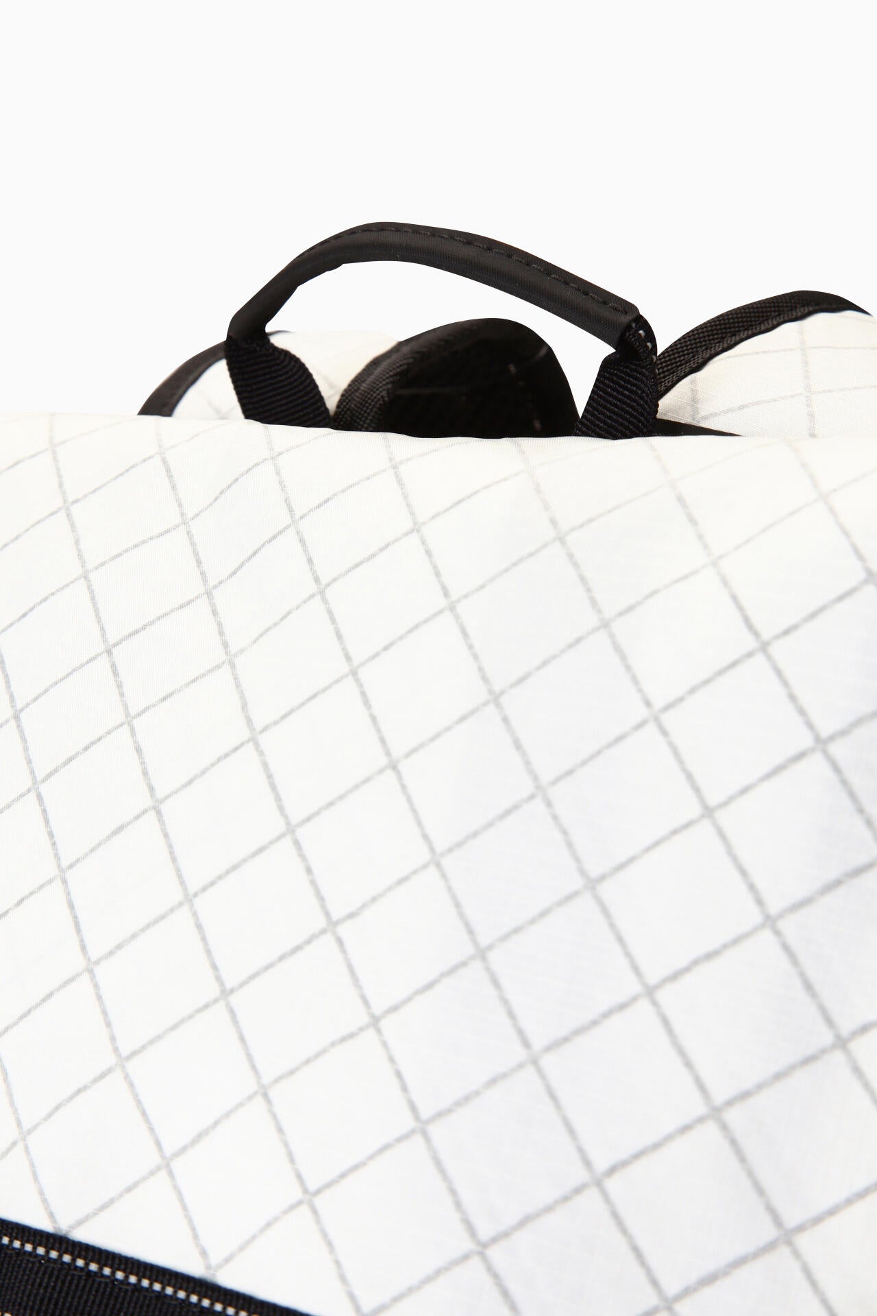 and wander ECOPAK 18L / 防水結構輕量背包