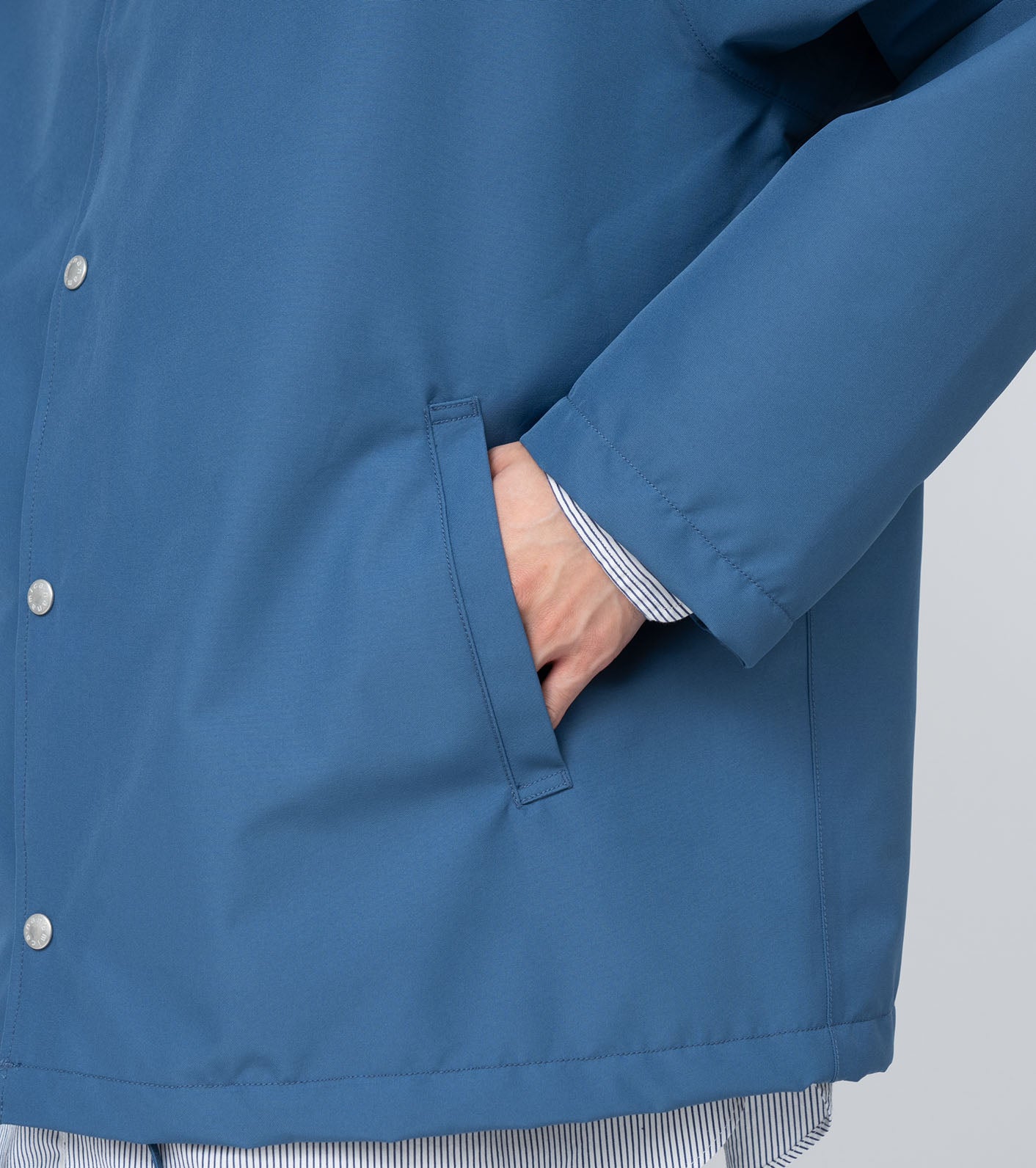 nanamica 2L GORE-TEX Coach Jacket