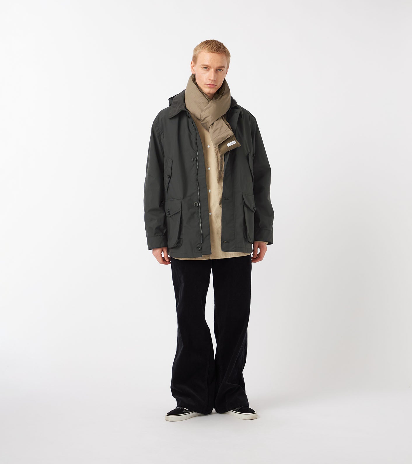 nanamica Down Muffler 光電子® 輕量羽絨圍巾(可雙面使用)