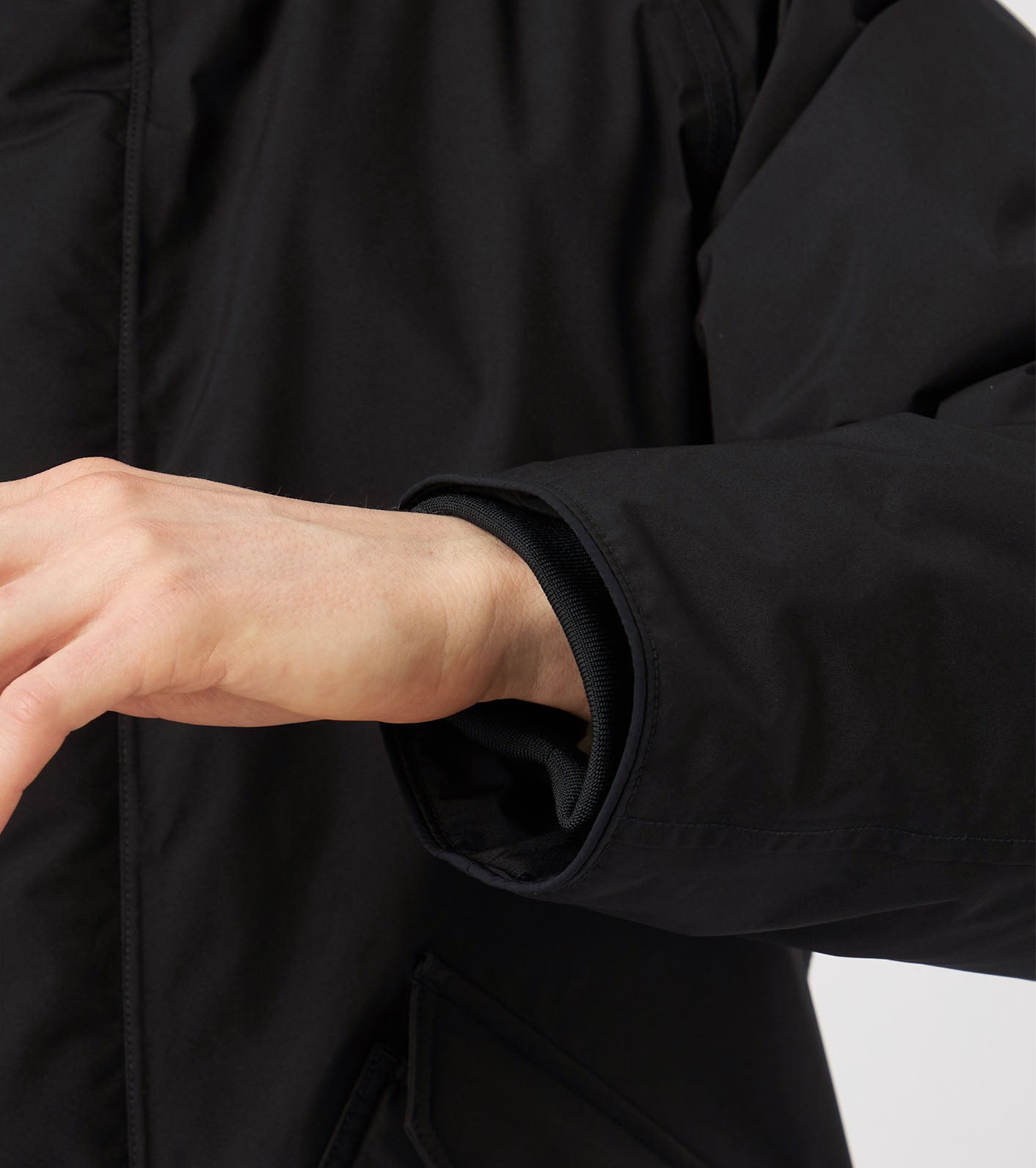 nanamica GORE-TEX Down Coat / GORE-TEX 光電子® 羽絨外套